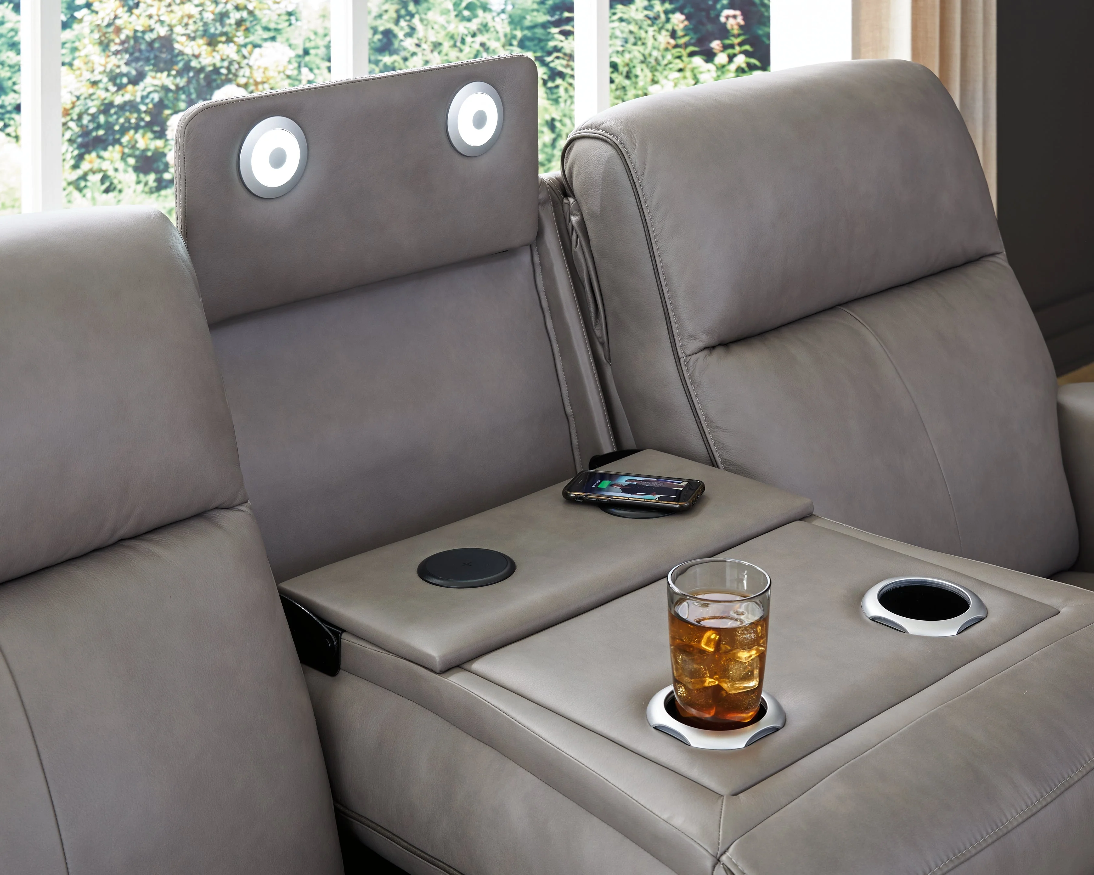 5Z-Comfort Coin Sofa and Loveseat - Image 3