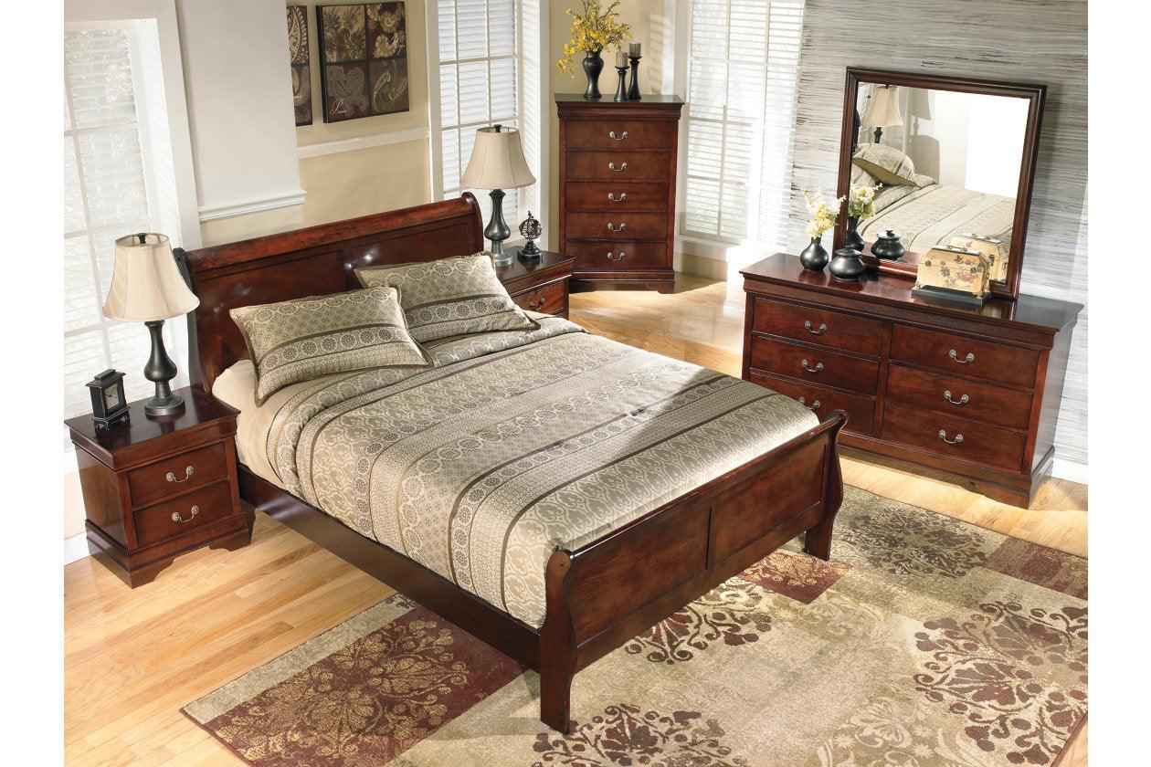 Alisdair Reddish Brown King Sleigh Bed - Image 4