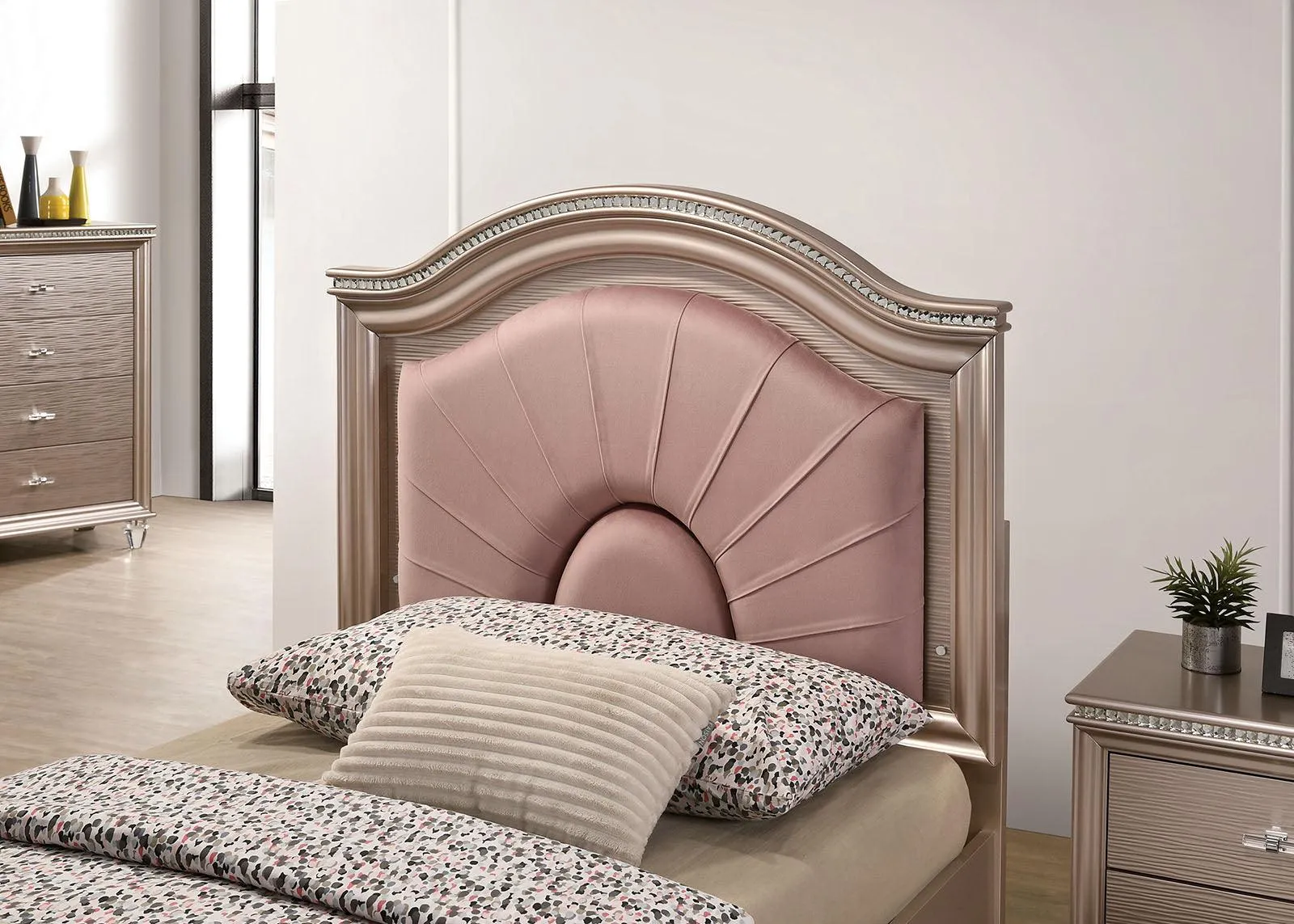 Allie Rose Gold Full Bed - Image 5