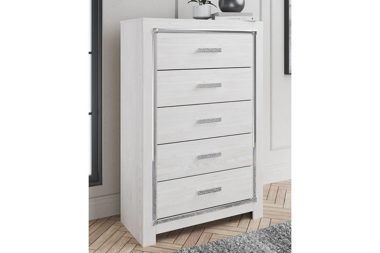 Altyra White Chest of Drawers - Image 7