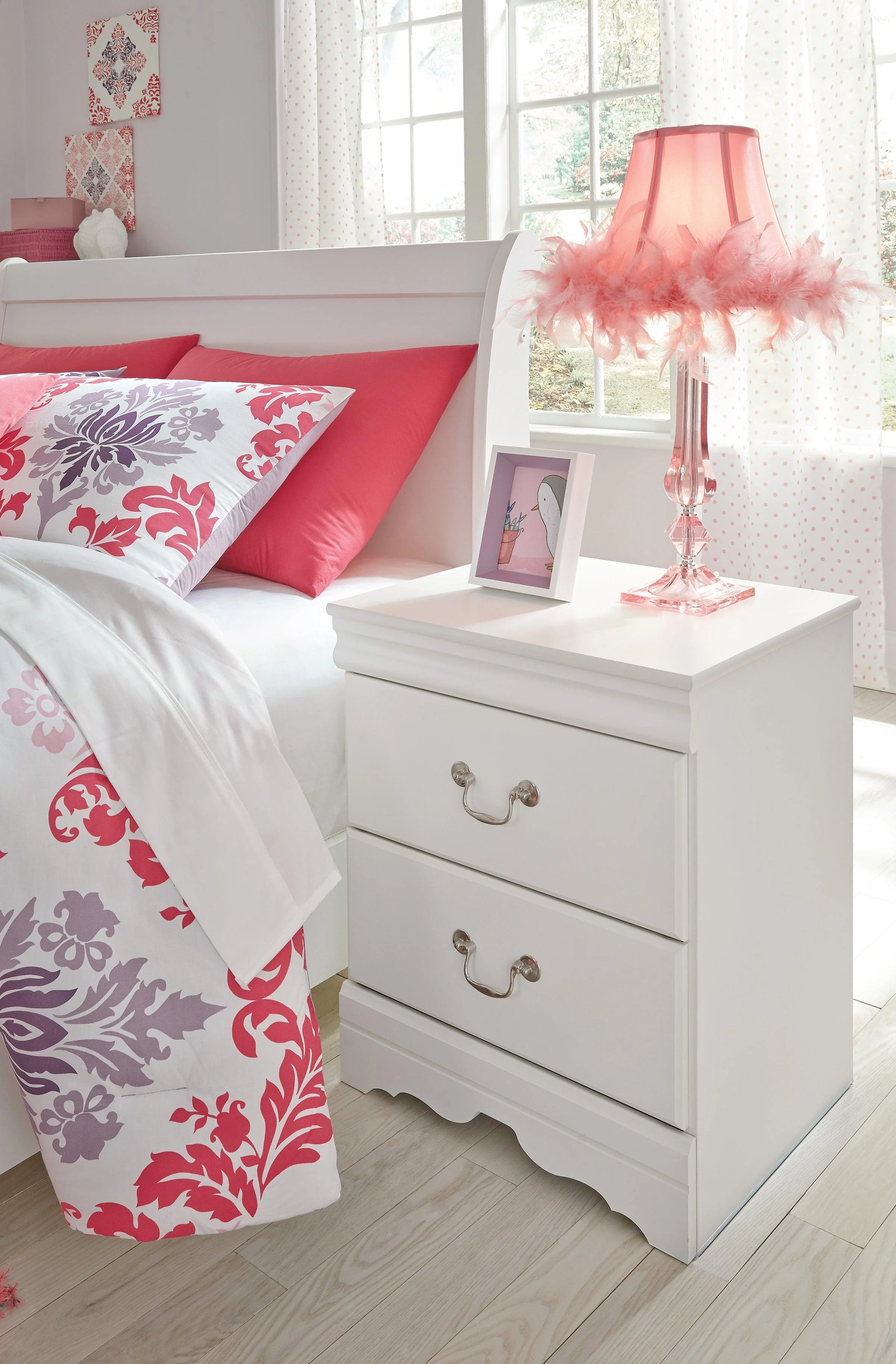Anarasia White Sleigh Youth Bedroom Set - Image 7