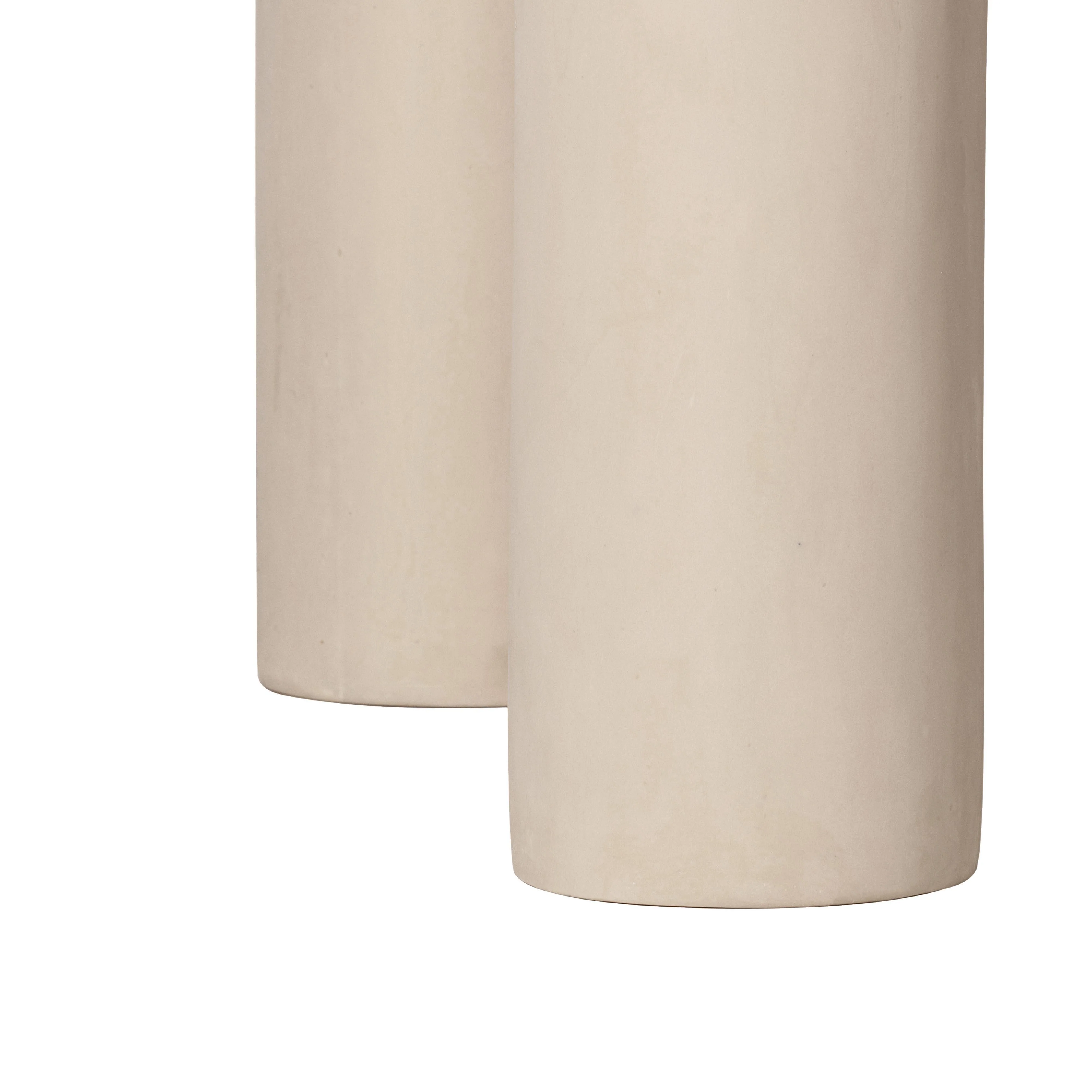 Barbara Cream Textured Indoor / Outdoor 47" Round Dining Table - Image 4