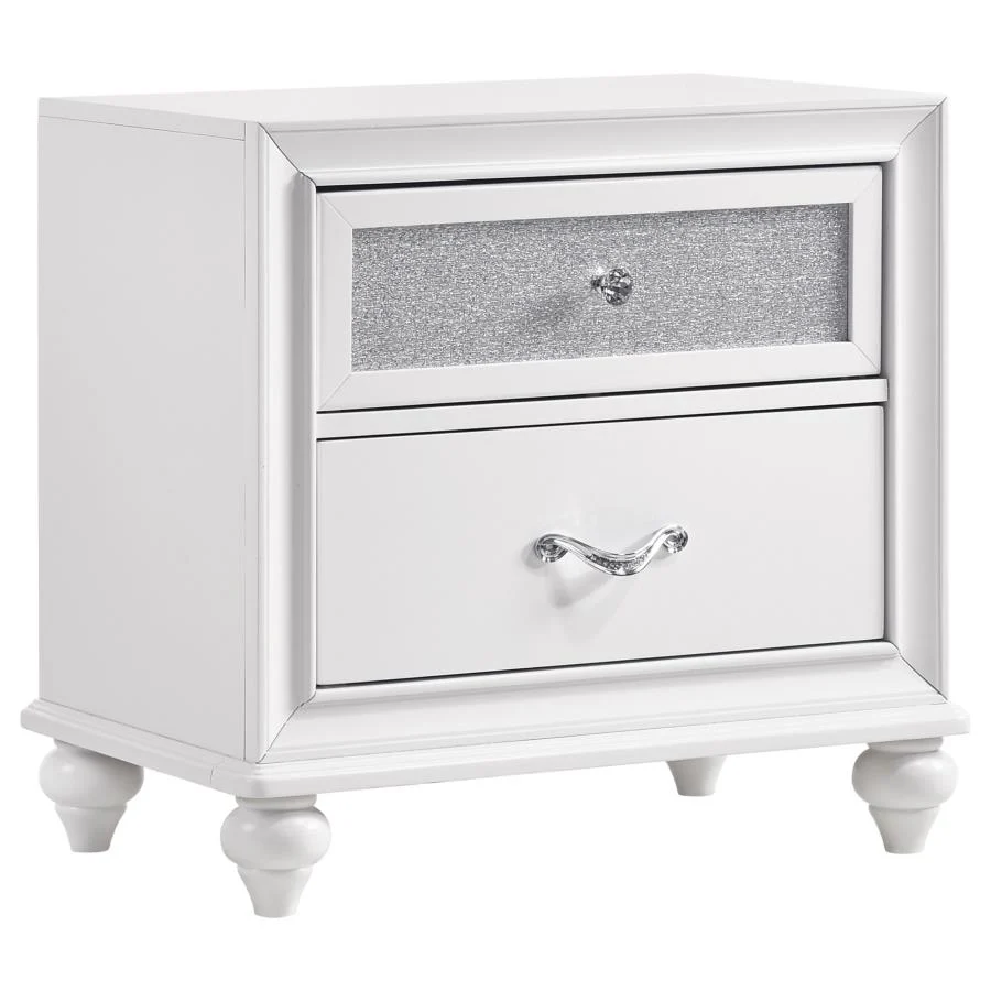 Barzini White 5-Piece Eastern King Panel Bedroom Set - Image 5