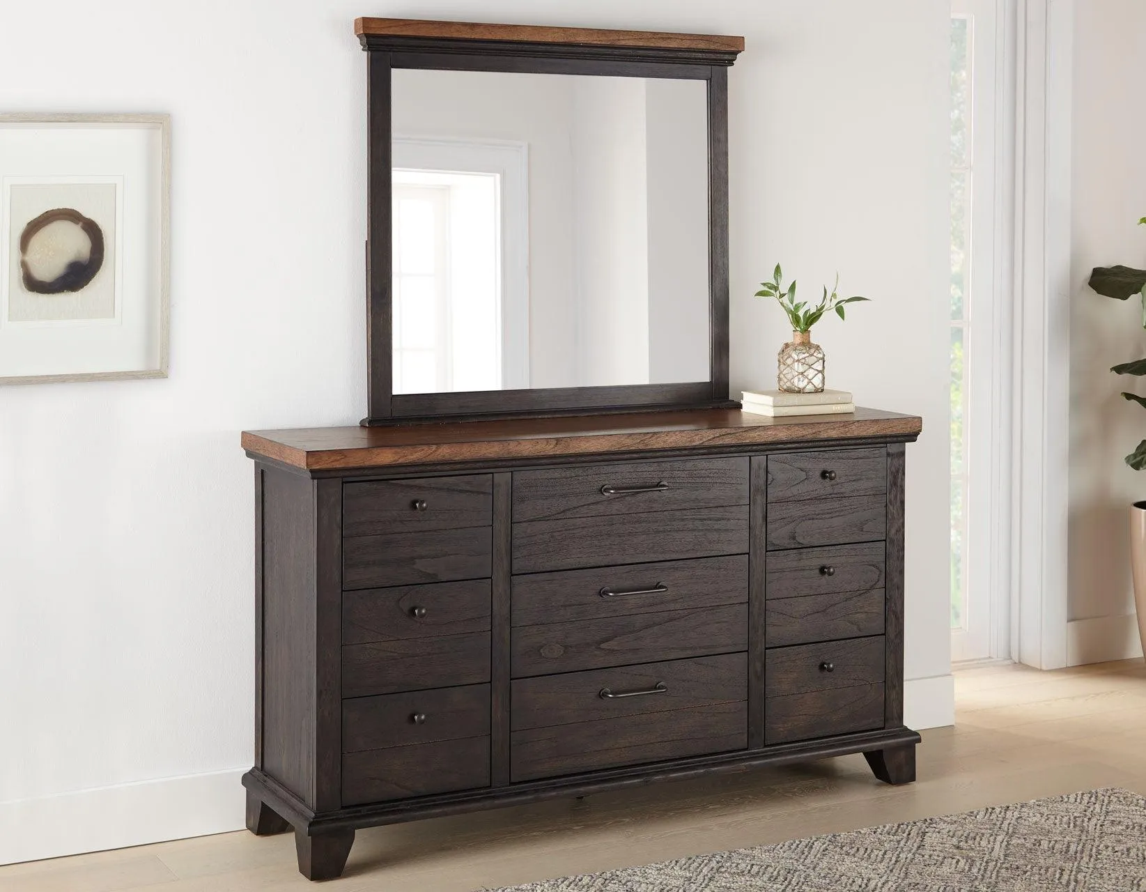 Bear Creek Brown 4-Piece Queen Bedroom Set - Image 3