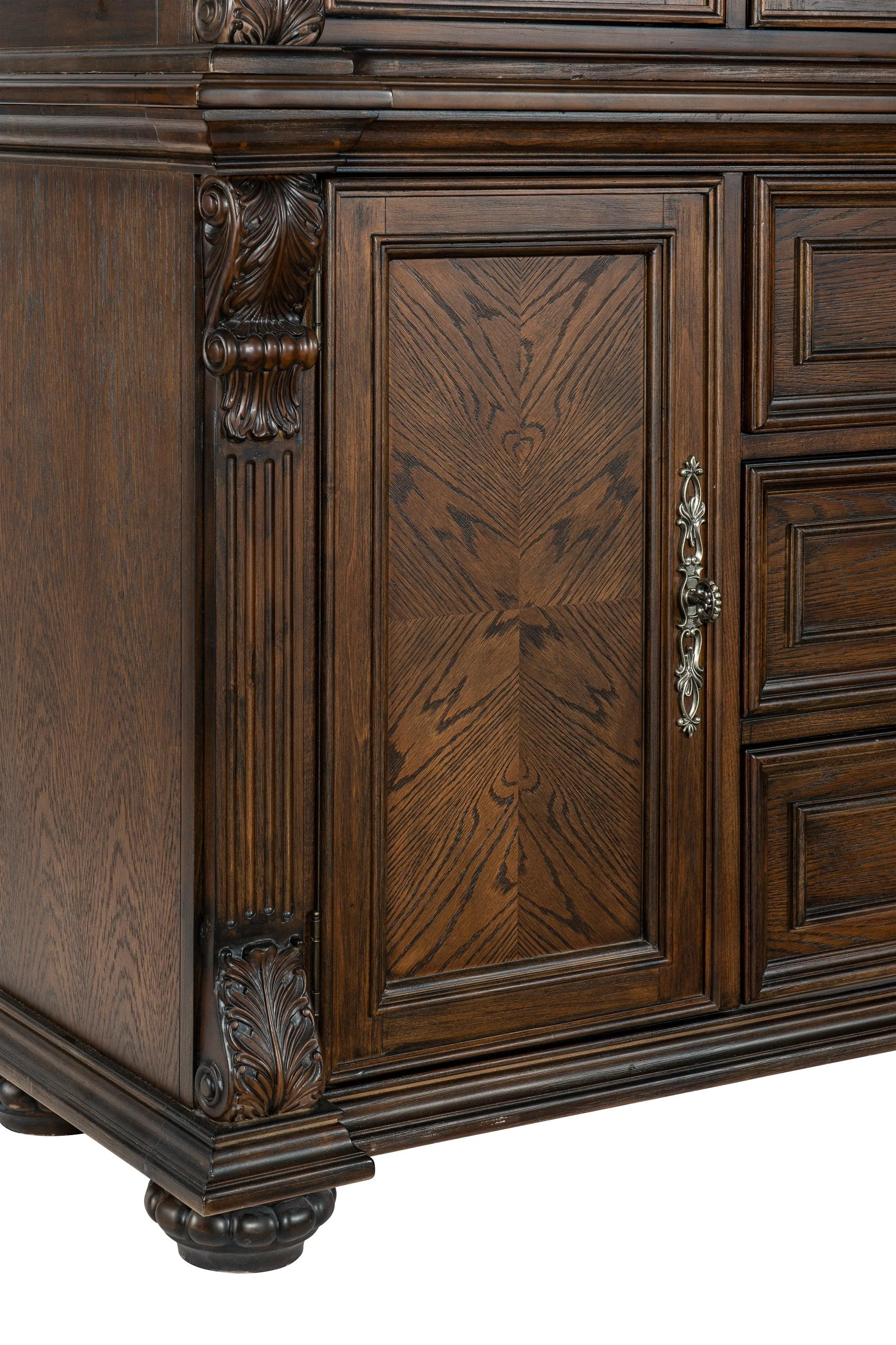 Bergen Dark Oak Buffet & Hutch - Image 6