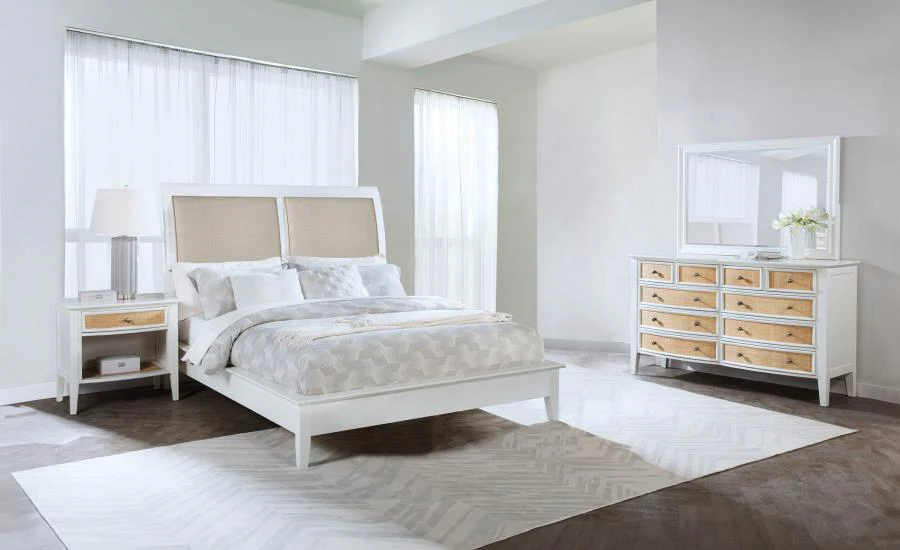 Bexhill White 4-piece Queen Bedroom Set