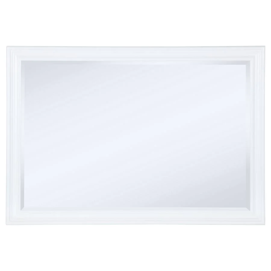 Bexhill White 4-piece Queen Bedroom Set - Image 10