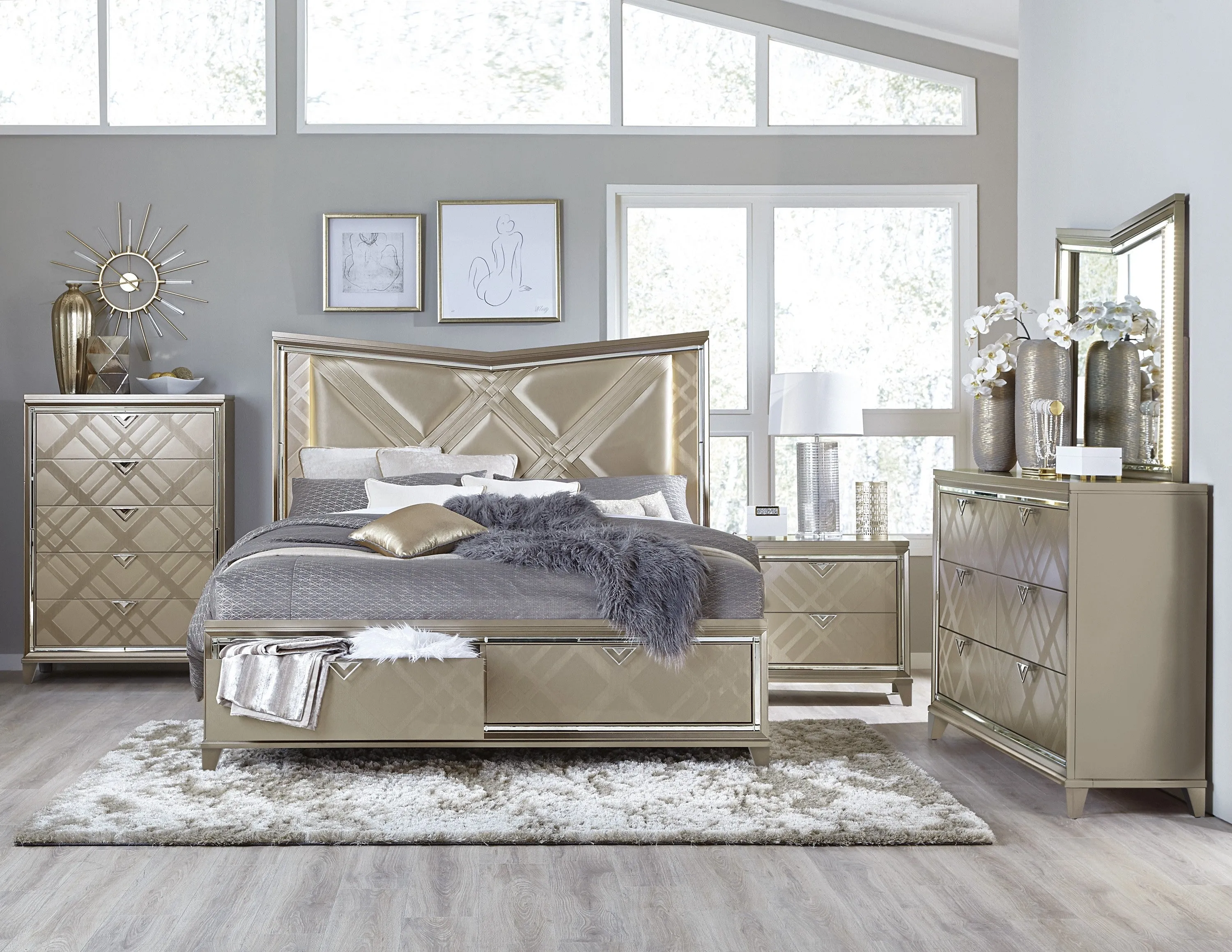 Bijou Champagne Chest - Image 3
