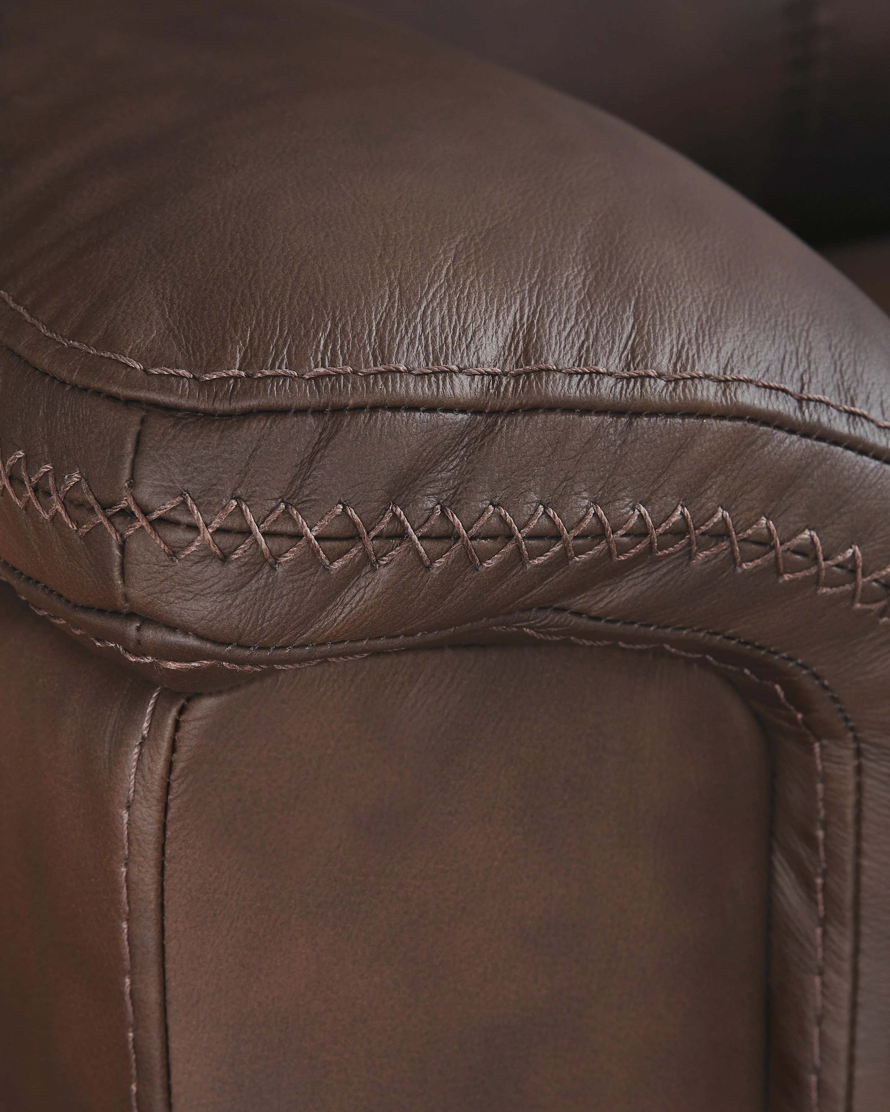Bleckley Espresso Power Reclining Sofa with ADJ Headrest - Image 9