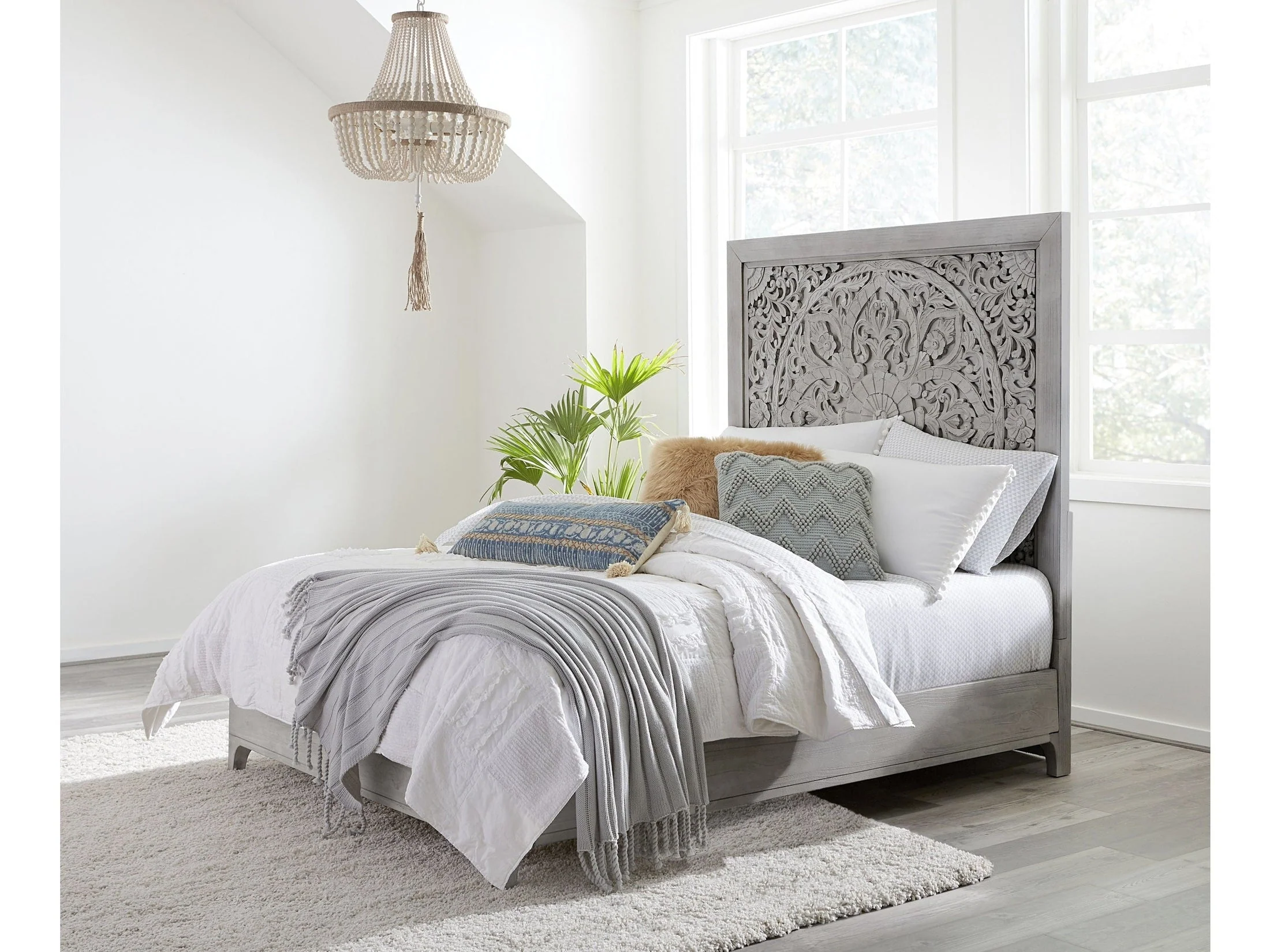 Boho Chic Carved Full Platform Bed in Washed White