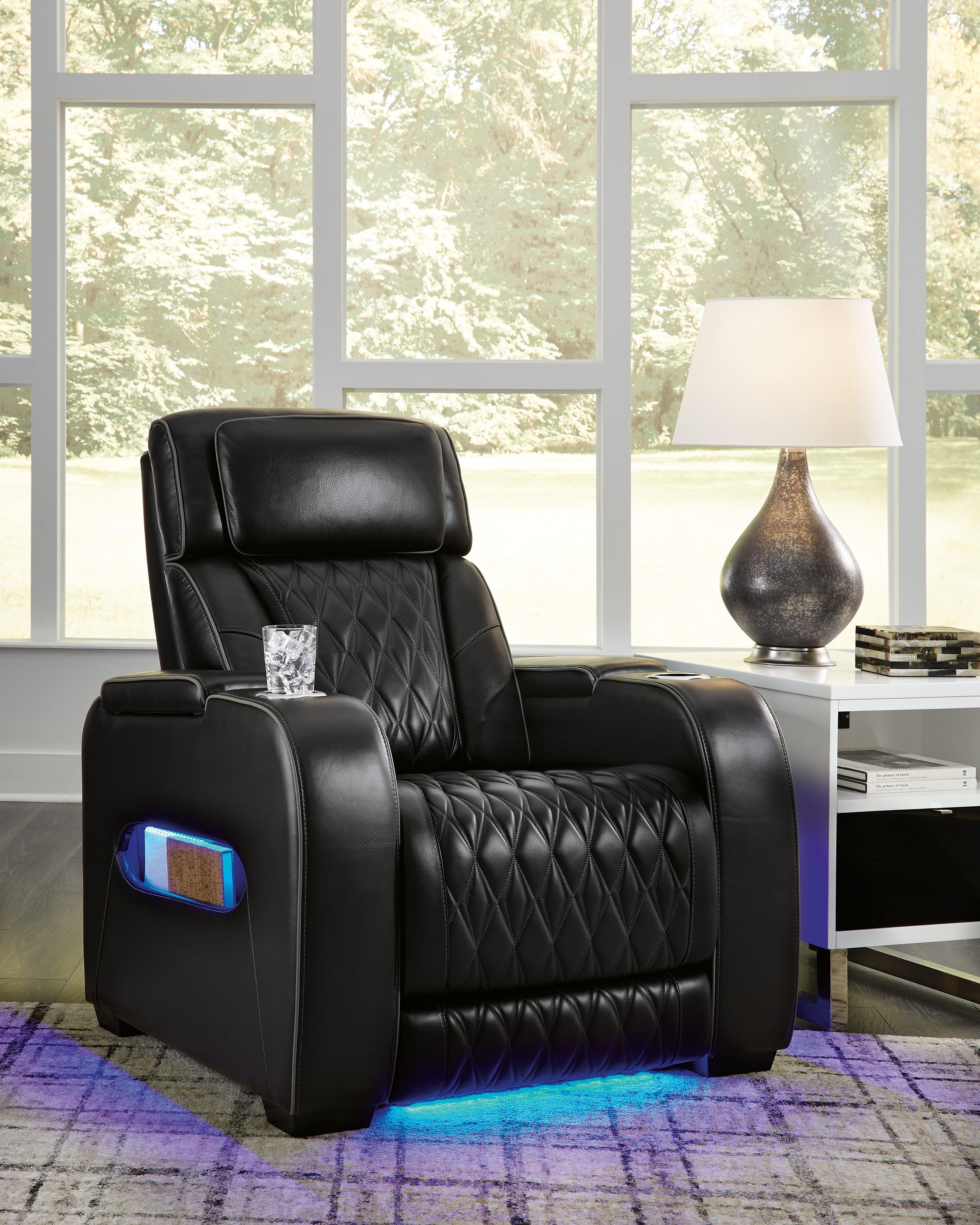 Boyington Black Power Recliner - Image 16