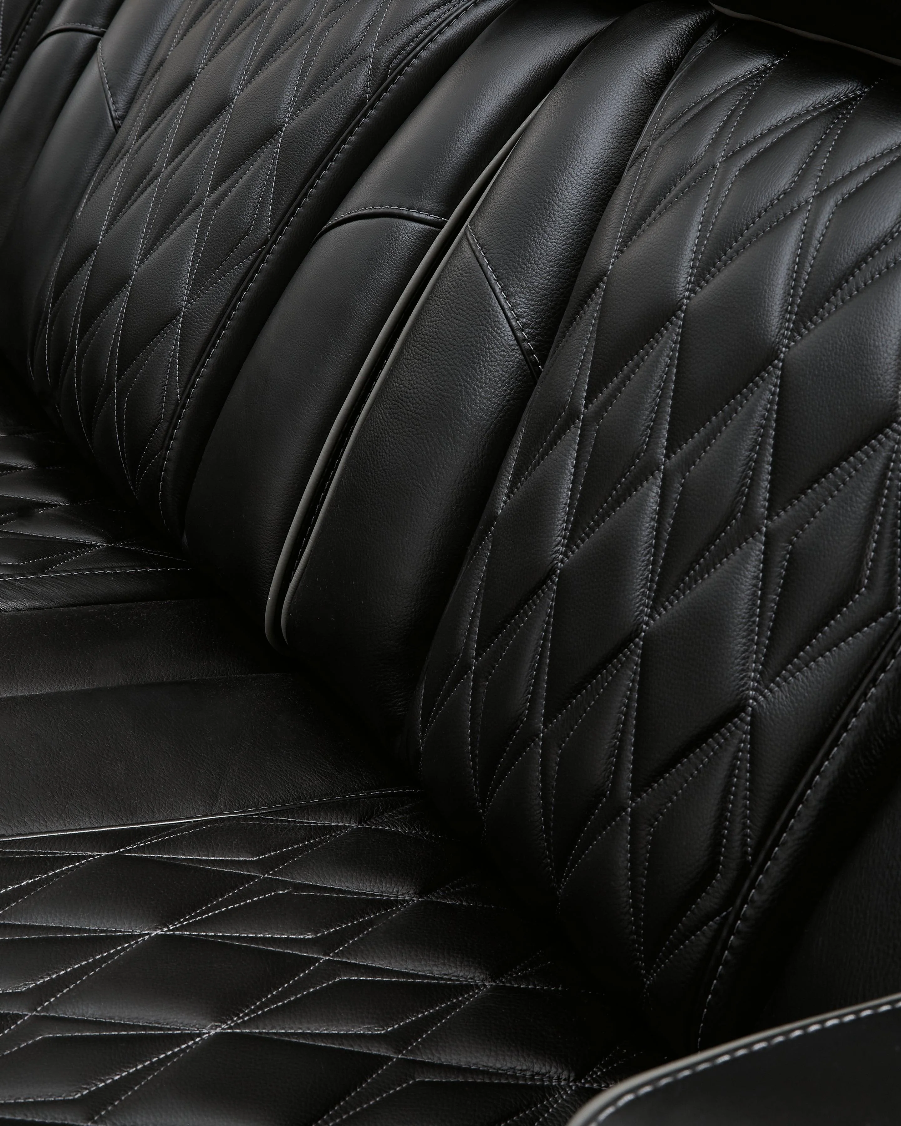Boyington Black Power Reclining Sofa - Image 14