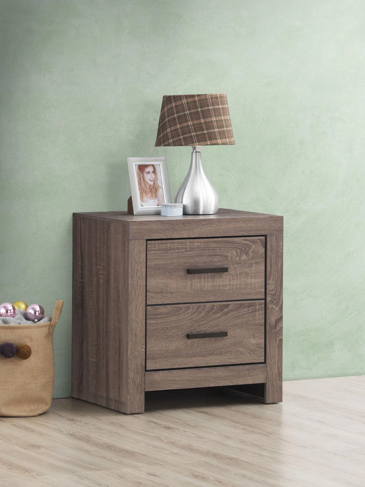 Brantford Barrel Oak 2-Drawer Nightstand
