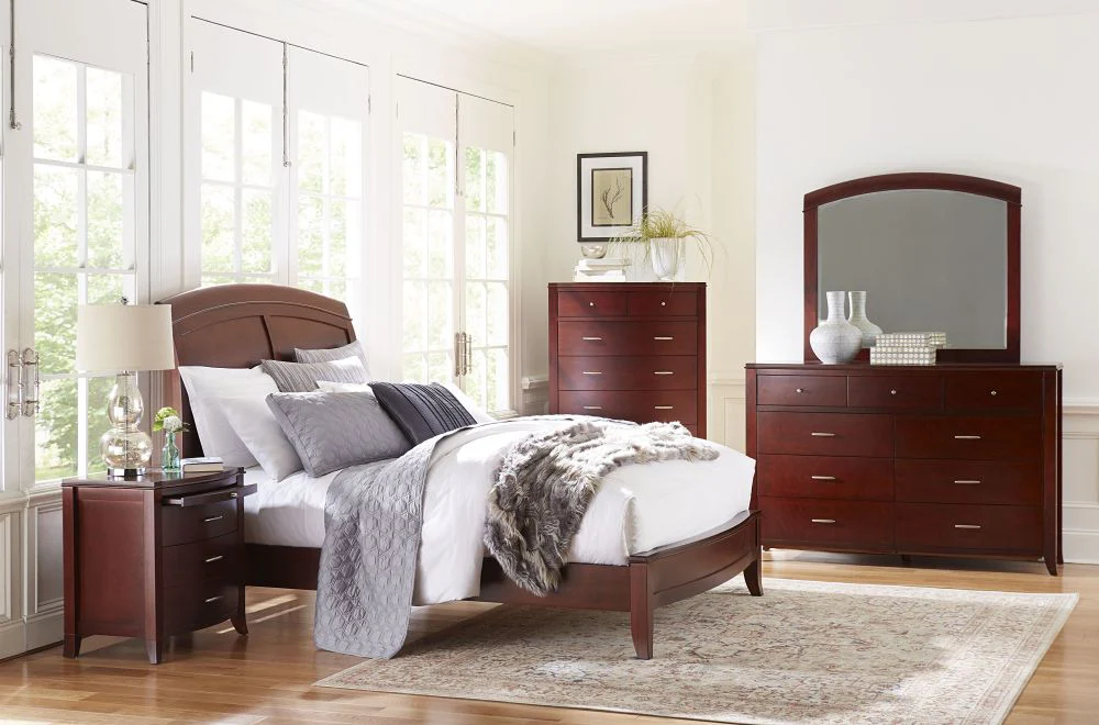 Brighton Wood Full Sleigh Bed in Cinnamon - Image 2