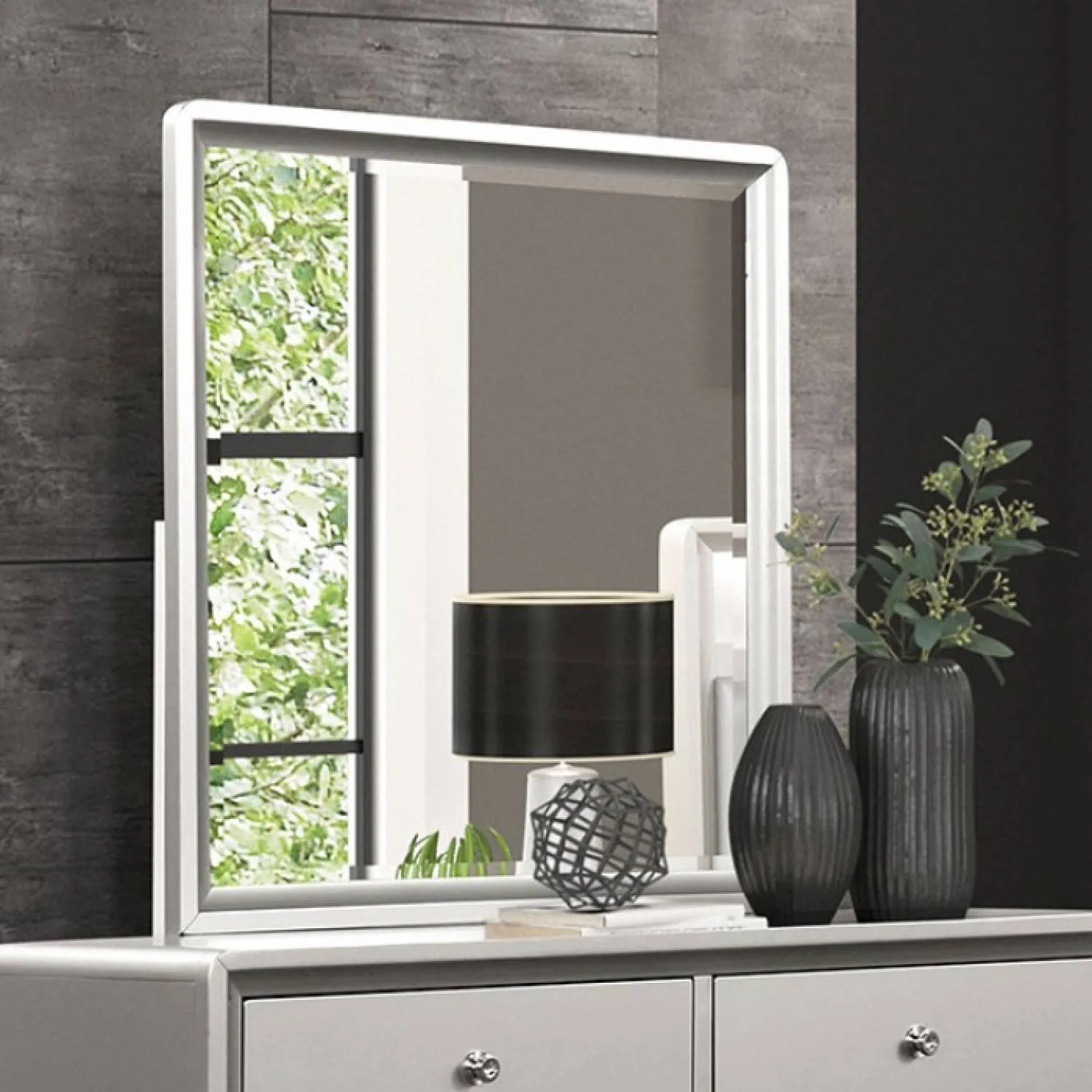 Bryne Champagne 4-Piece Queen Bedroom Set - Image 5