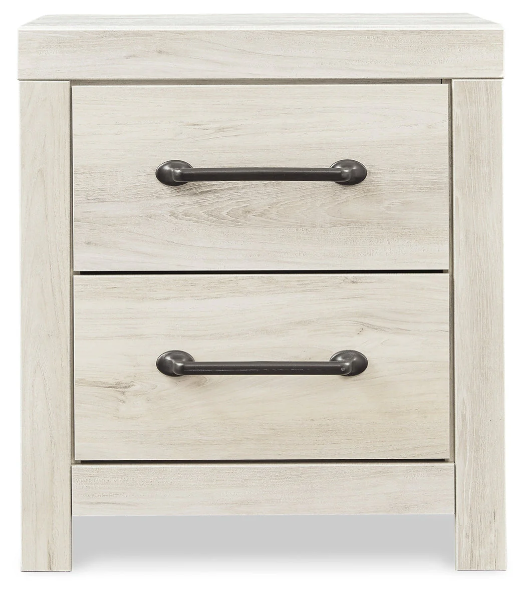 Cambeck Full Panel Bed with Mirrored Dresser, Chest and 2 Nightstands in Whitewash - Image 5
