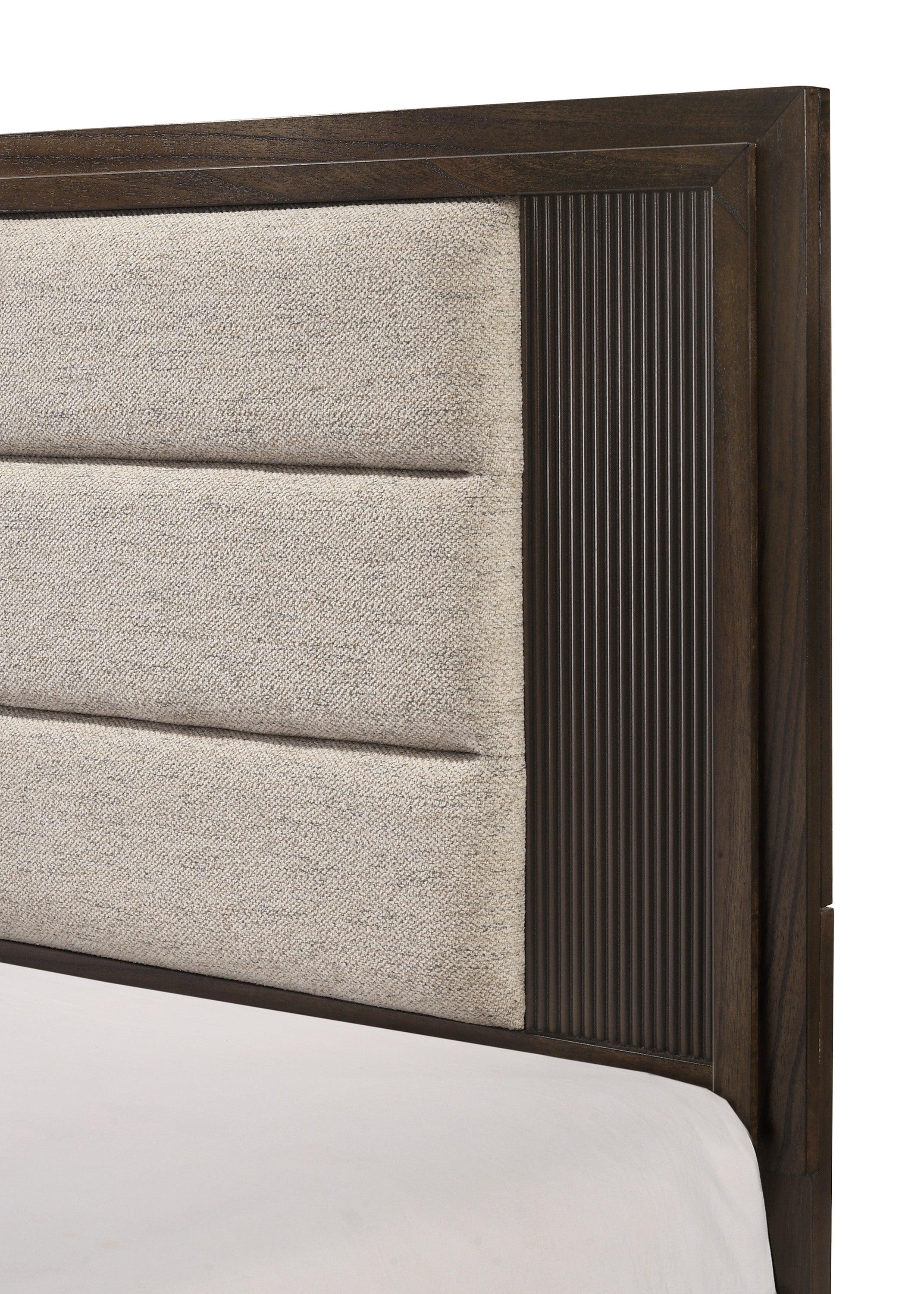 Carlton Brown Queen Panel Bed - Image 2