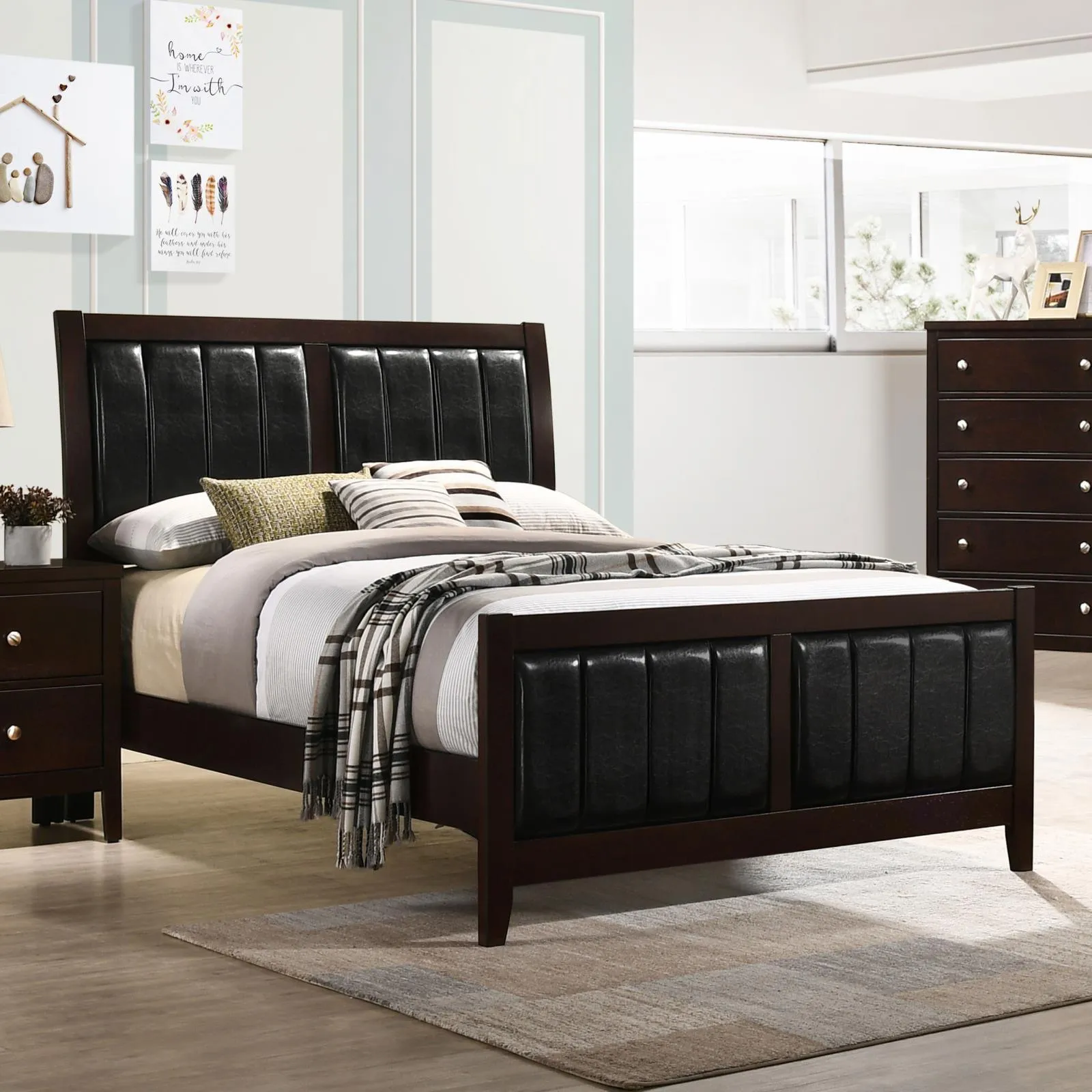 Carlton Cappuccino/Black Full Upholstered Panel Bed