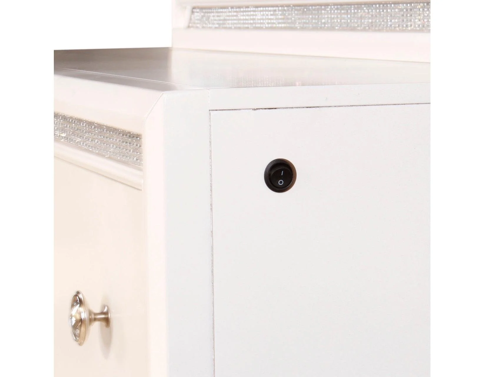 Cassie Illuminating Queen Bed, Shimmering Pearl Finish - Image 9