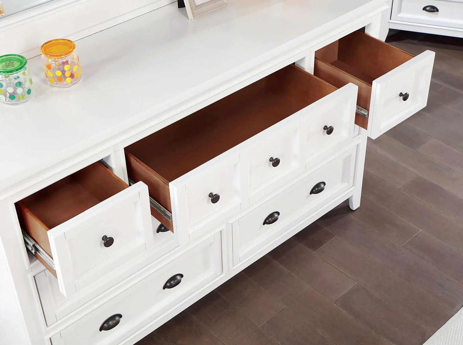 Castile White Dresser - Image 3
