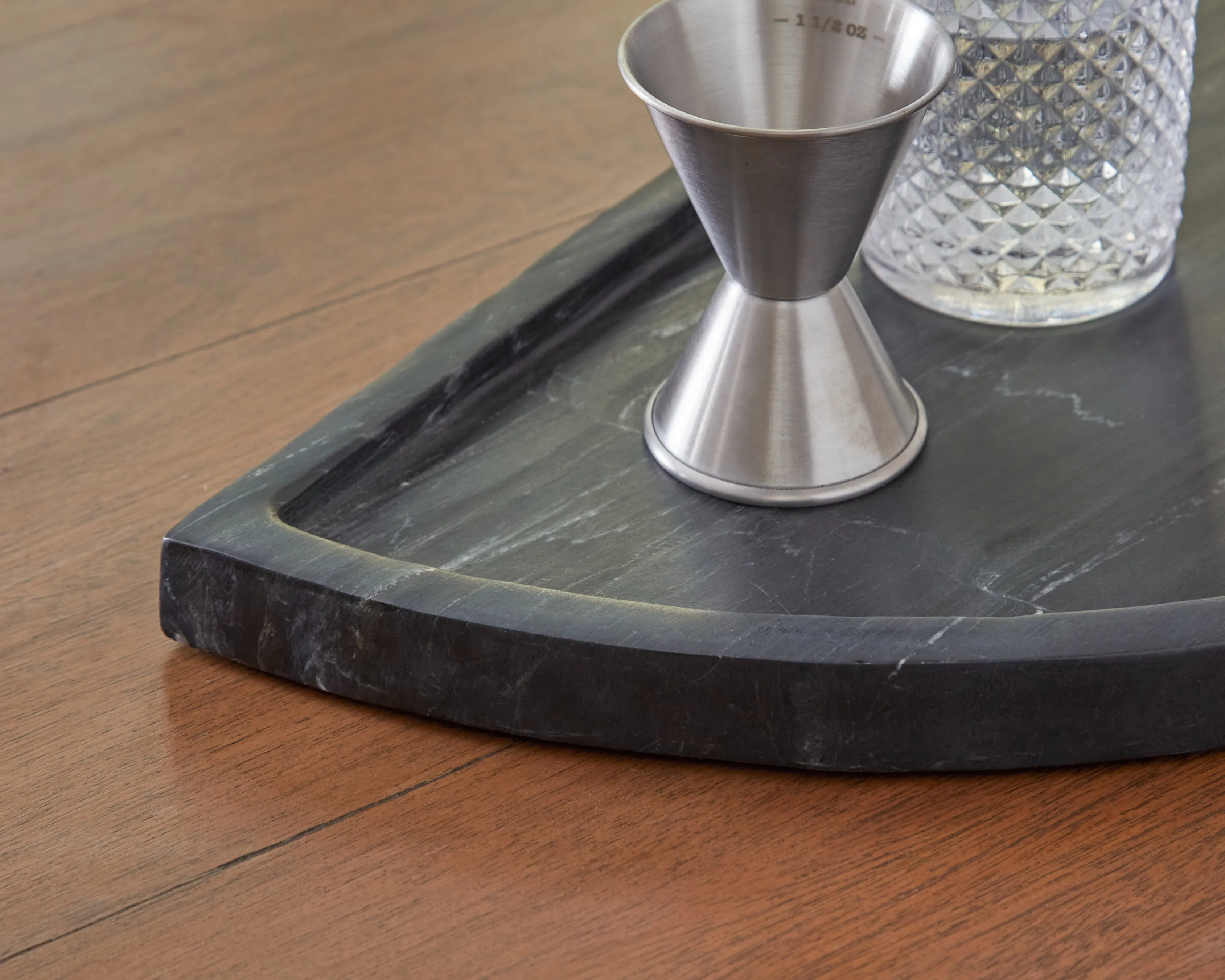 Cortsen Black Tray - Image 4