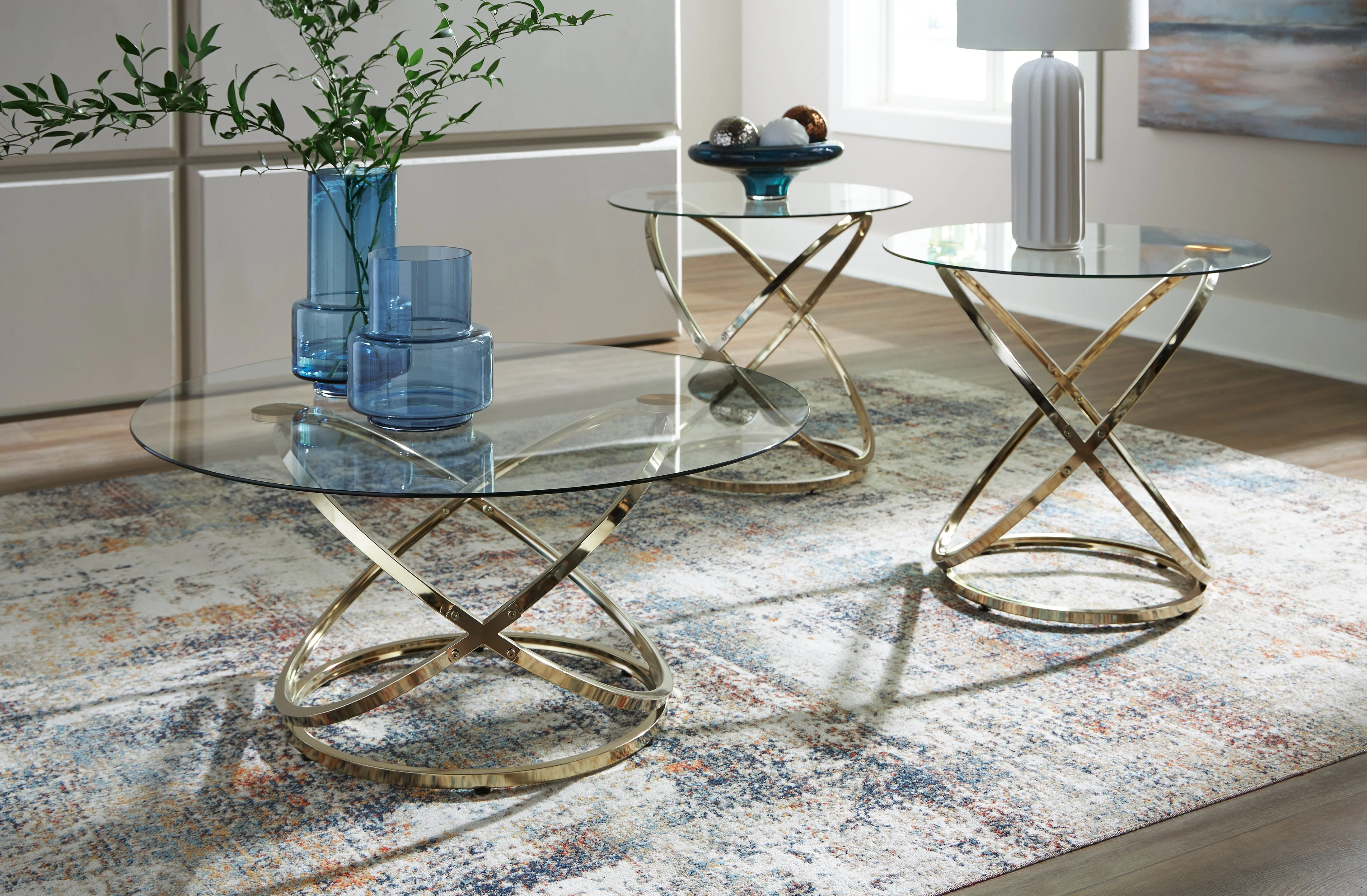 Crimonti Champagne Table - Image 5
