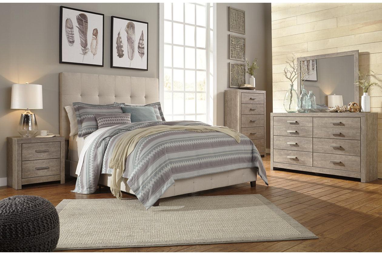 Culverbach Gray Chest of Drawers - Image 3