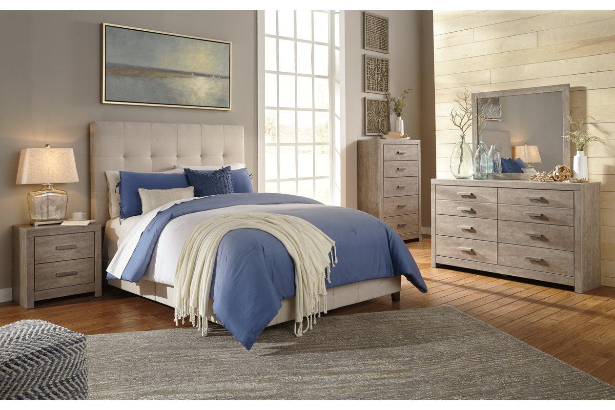 Culverbach Gray Chest of Drawers - Image 5