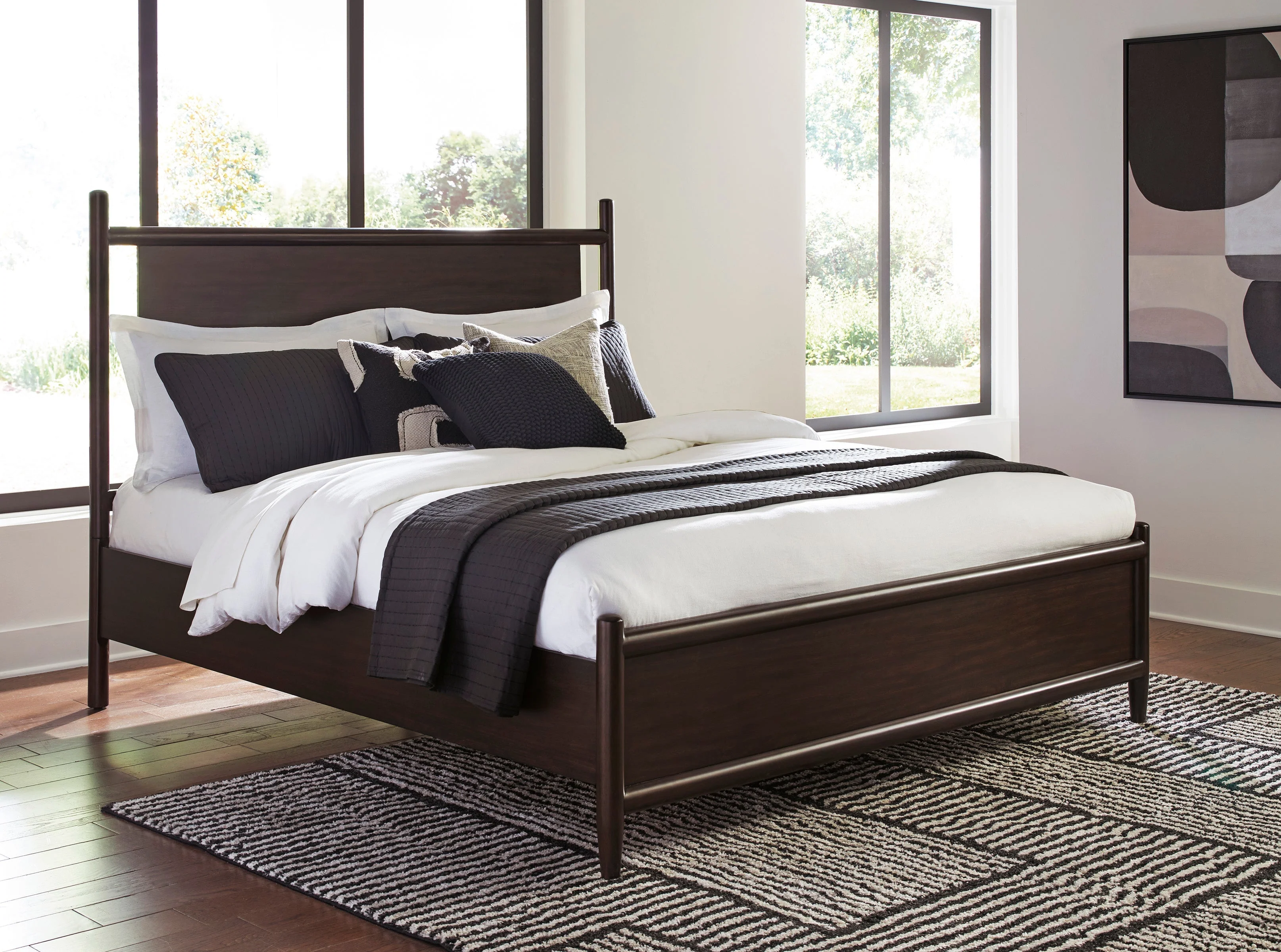 Dantenton Merlot Panel Bedroom Set - Image 2