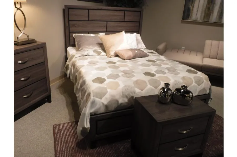 Davi Gray Panel Bedroom Set - Image 8