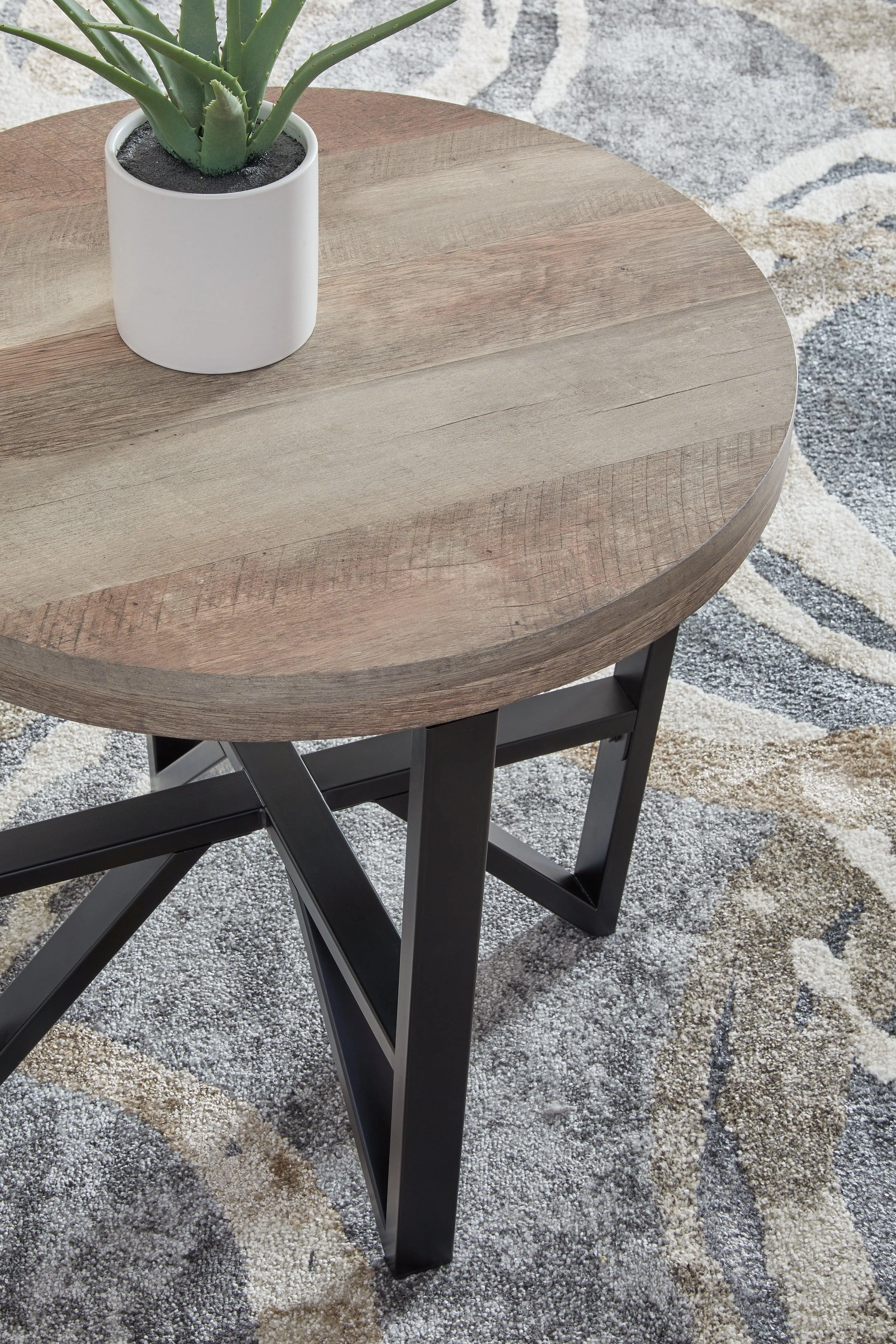 Deanlee Grayish Brown/Black Table - Image 4