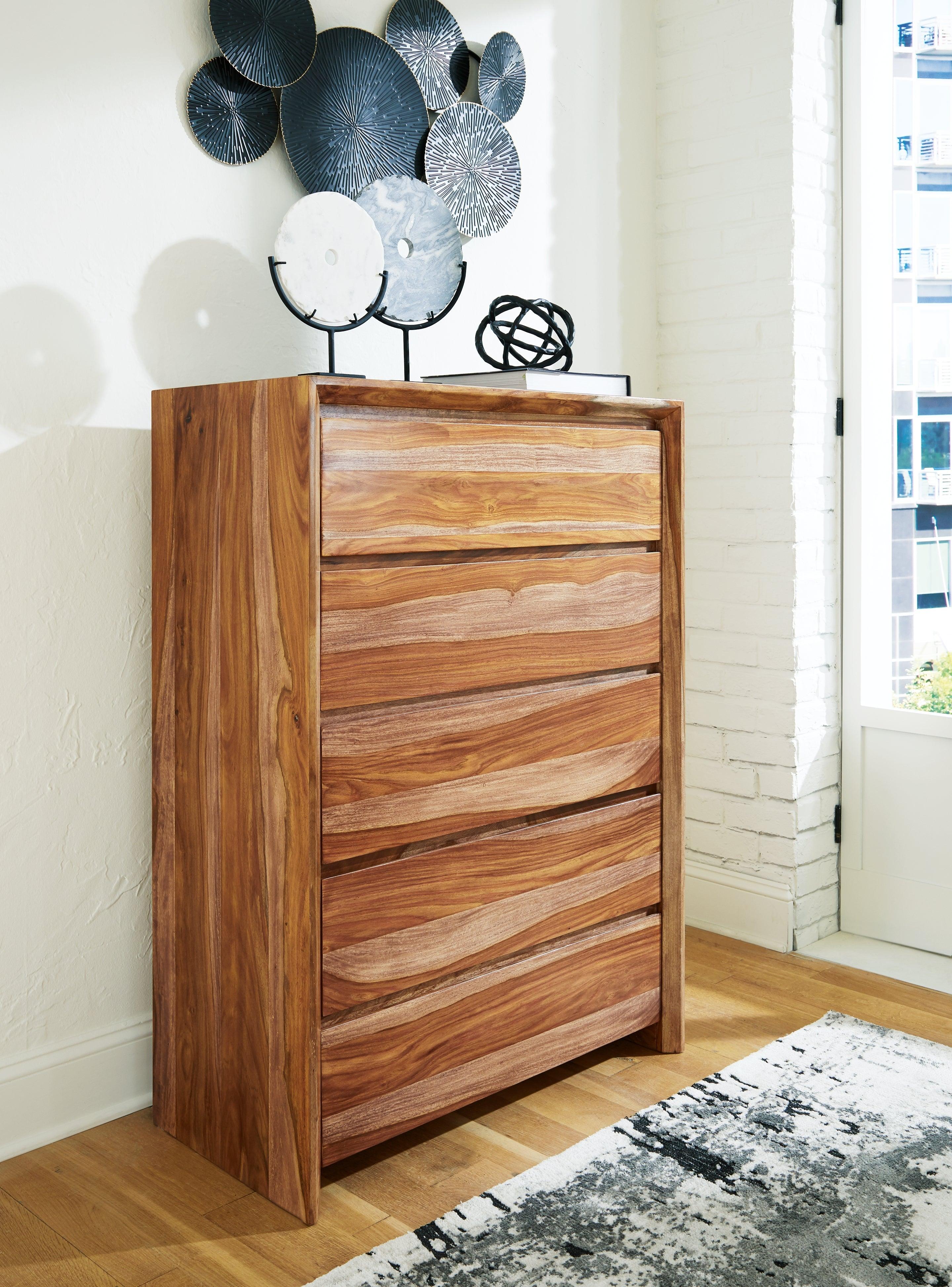 Dressonni Brown Chest of Drawers - Image 9