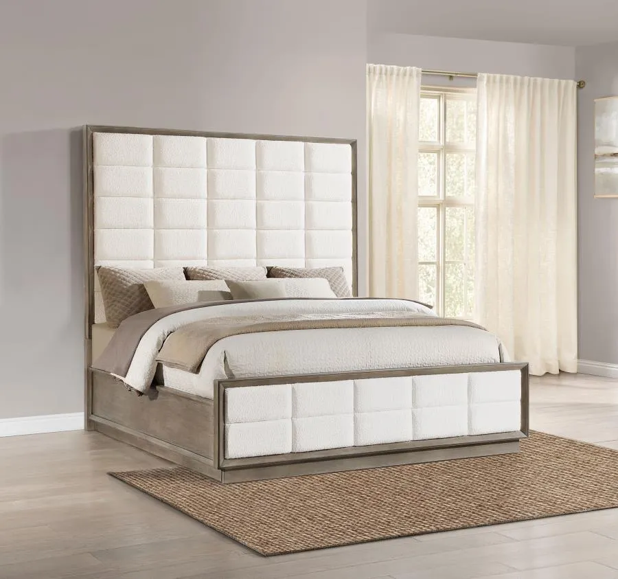Durango Washed Oak 77-inch Eastern King Panel Bed