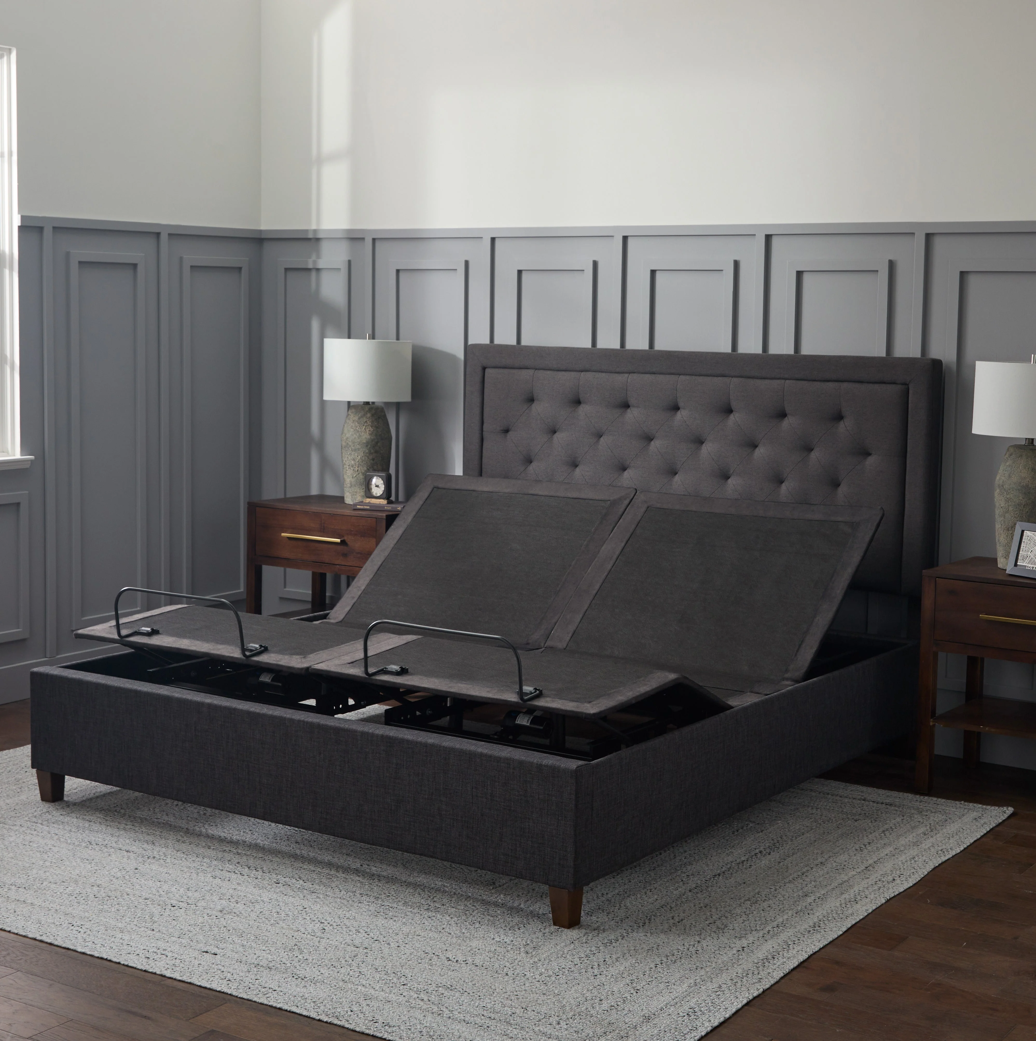 E255 Charcoal King Adjustable Bed Base - Image 4