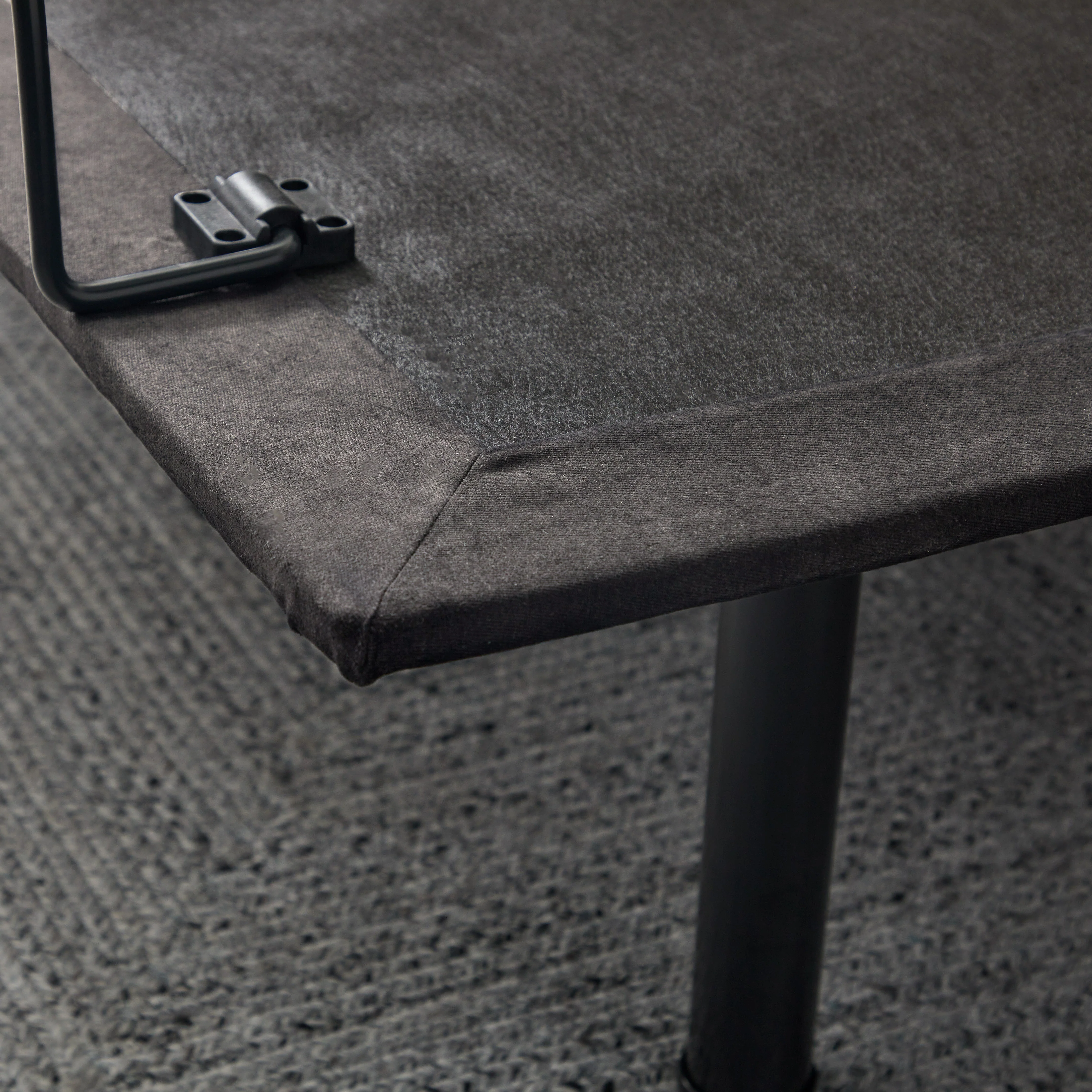 E255 Charcoal King Adjustable Bed Base - Image 6