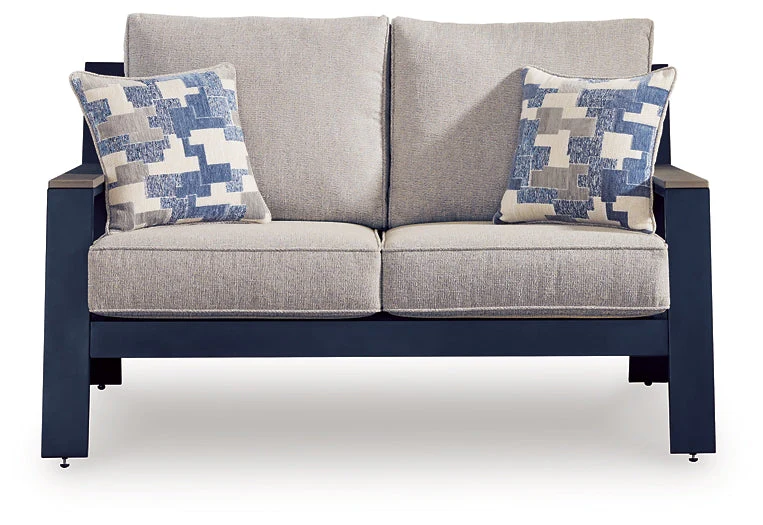 East Beach Loveseat w/Cushion - Image 3