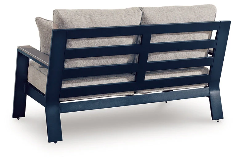 East Beach Loveseat w/Cushion - Image 4