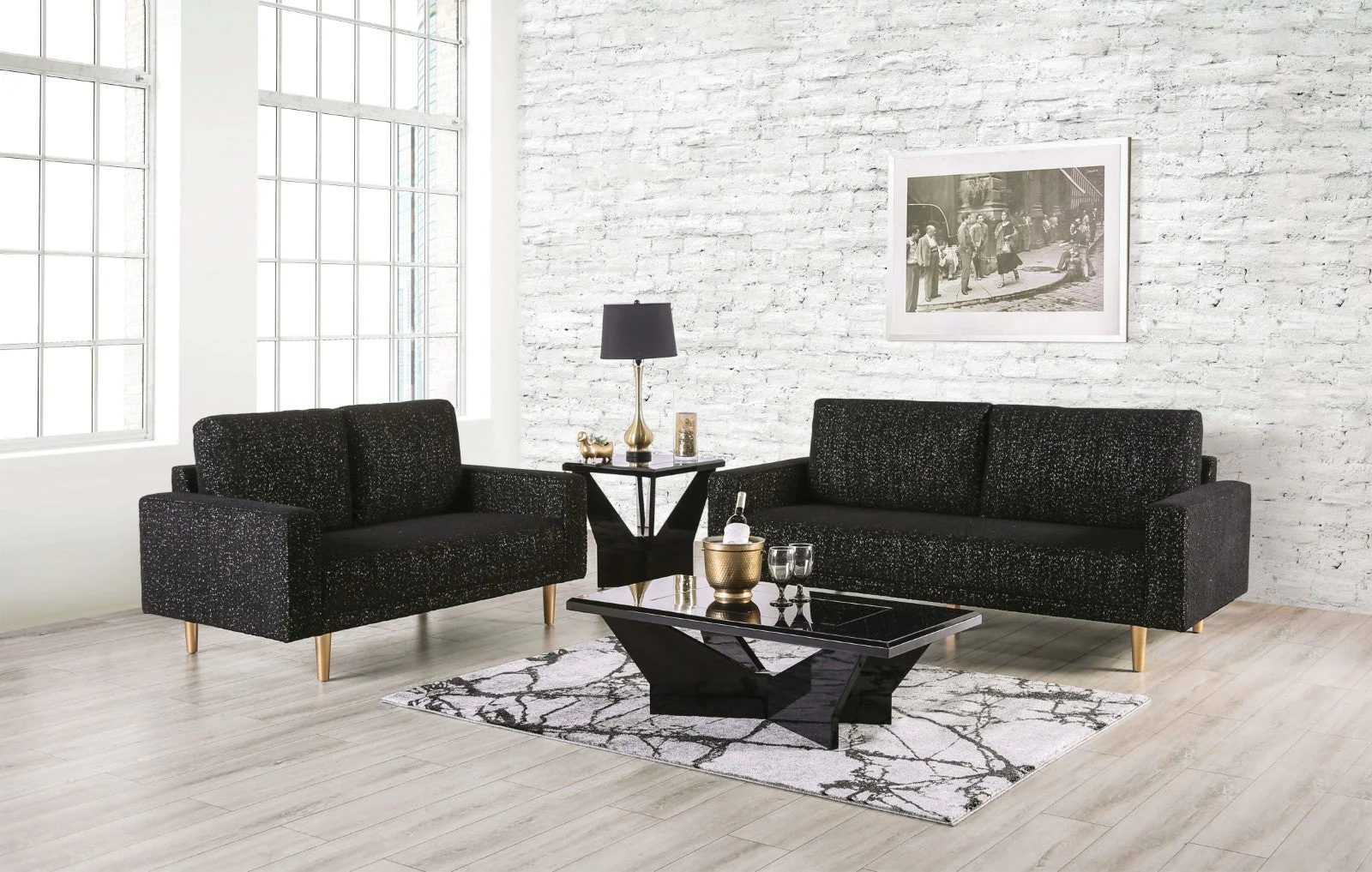 Elverum Black Loveseat - Image 2