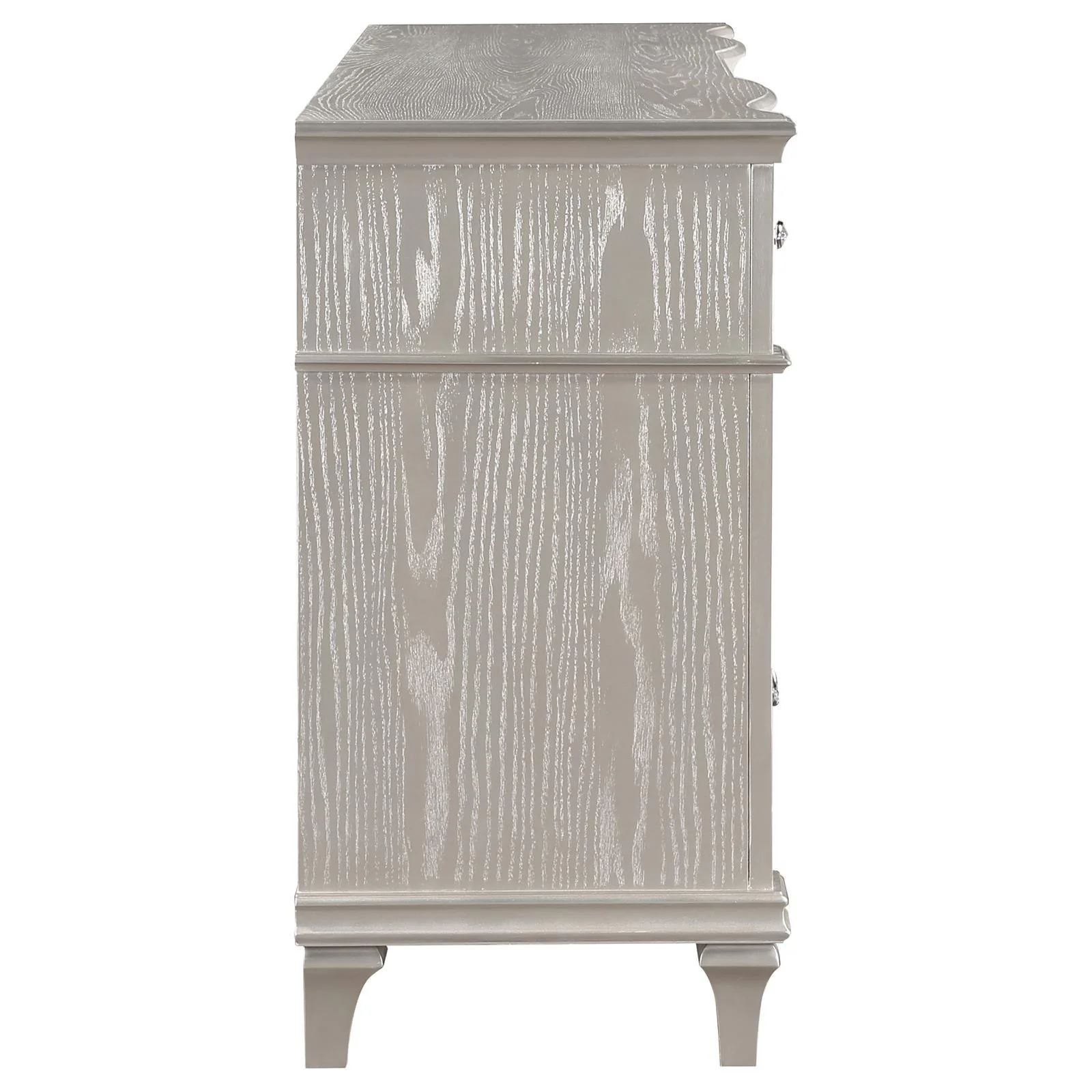 Evangeline Silver Oak 9-Drawer Dresser - Image 9
