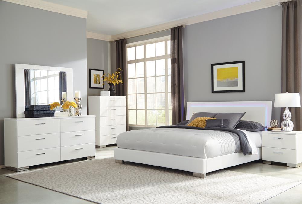 Felicity Glossy White California King Panel Bed with LED Lighting - Image 4