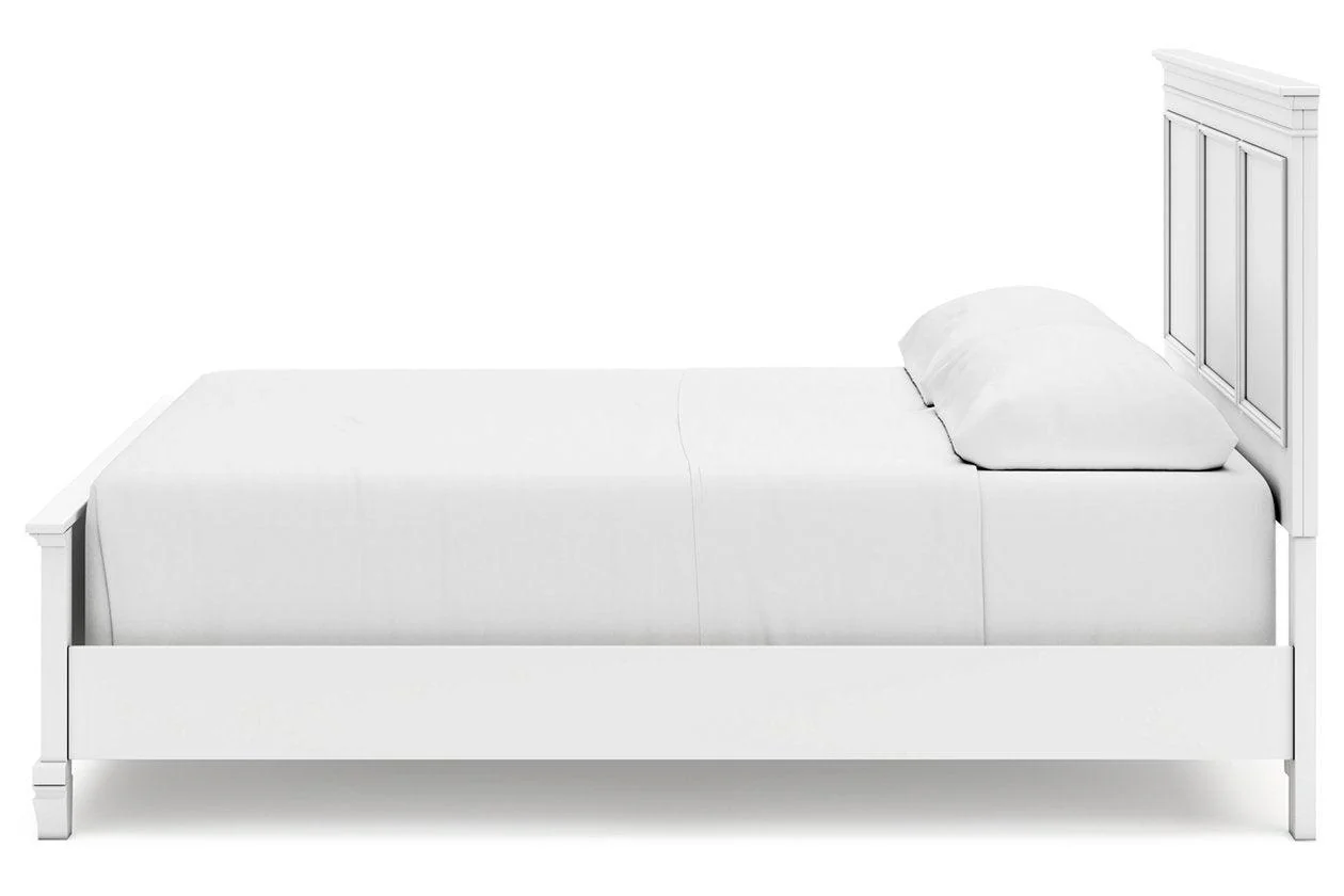 Fortman White California King Panel Bed - Image 6