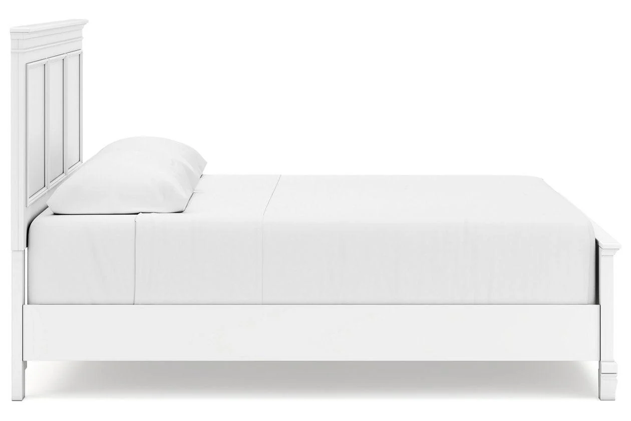 Fortman White King Panel Bed - Image 7