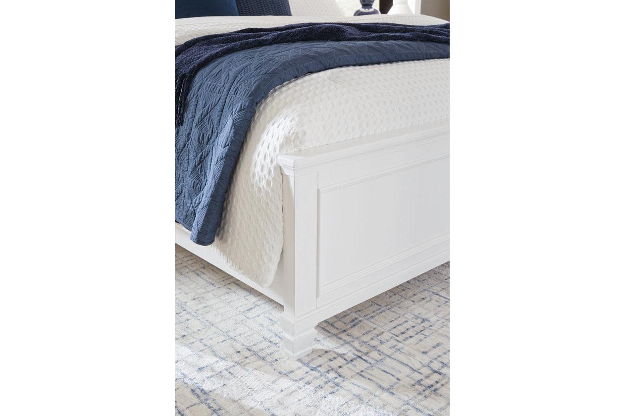 Fortman White King Panel Bed - Image 9