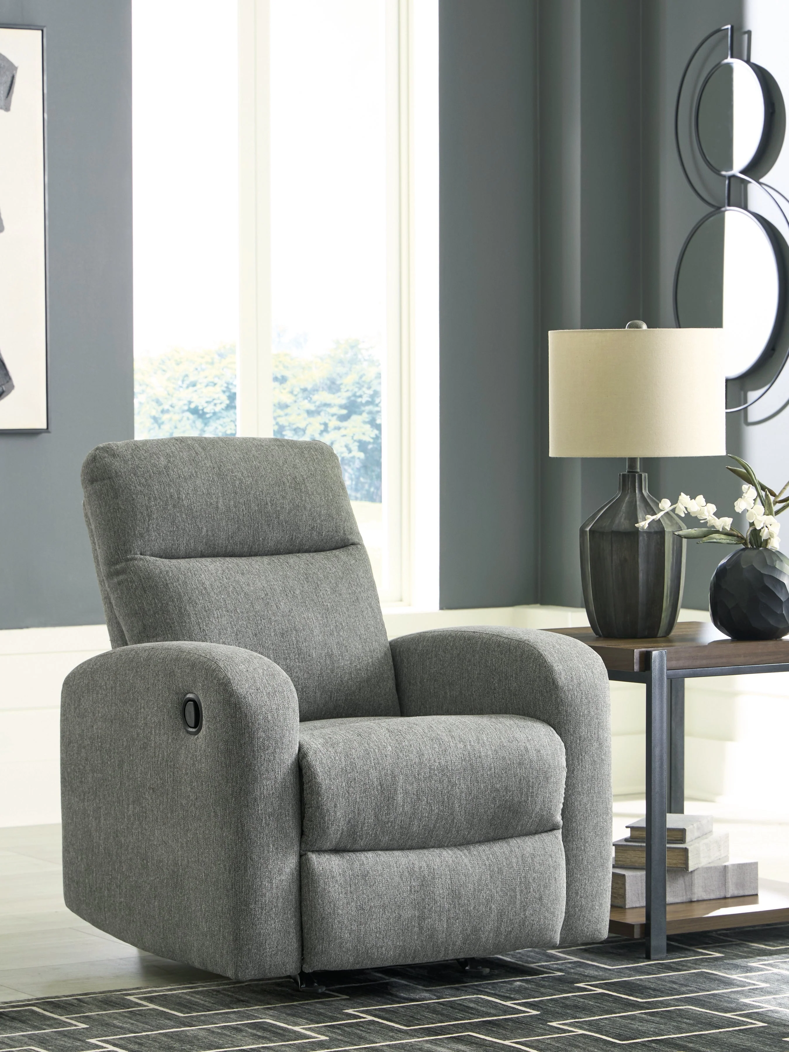 Gauntlet Sterling Recliner