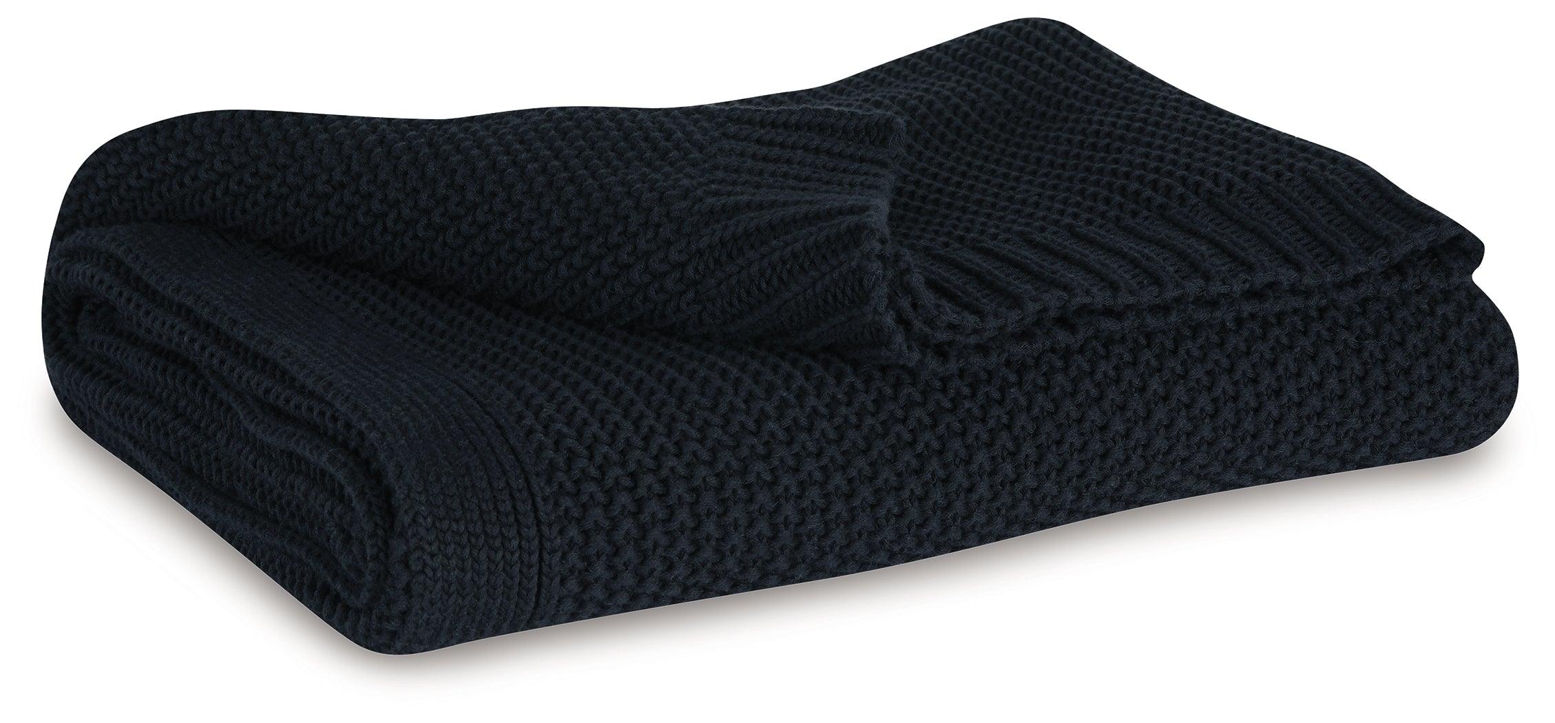 Gayelery Black Throw (Set of 3)