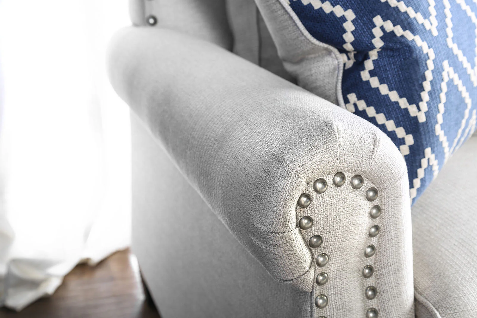 Giovanni Beige/Blue Sofa - Image 4