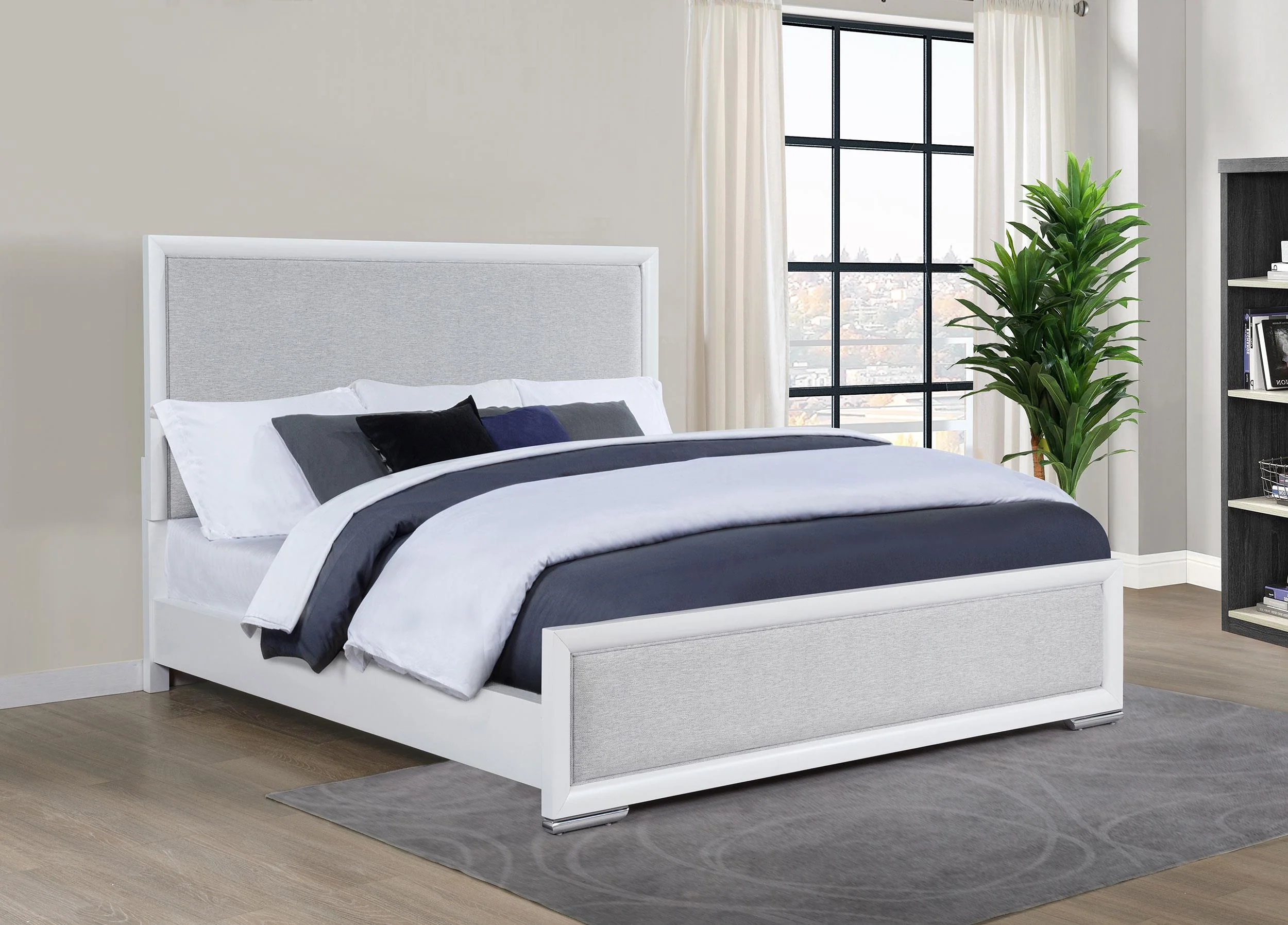 Gracemont Gray and White 57-inch Eastern King Panel Bed
