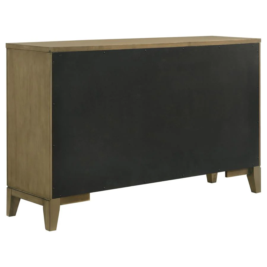 Granada Natural Pine 4-Piece Queen Bedroom Set - Image 8