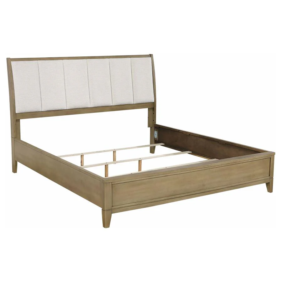 Granada Natural Pine 5-Piece Eastern King Bedroom Set - Image 3