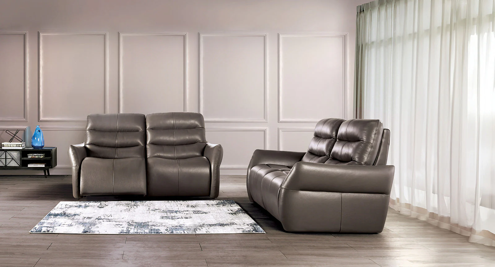 Granucci Gray Power Loveseat - Image 3
